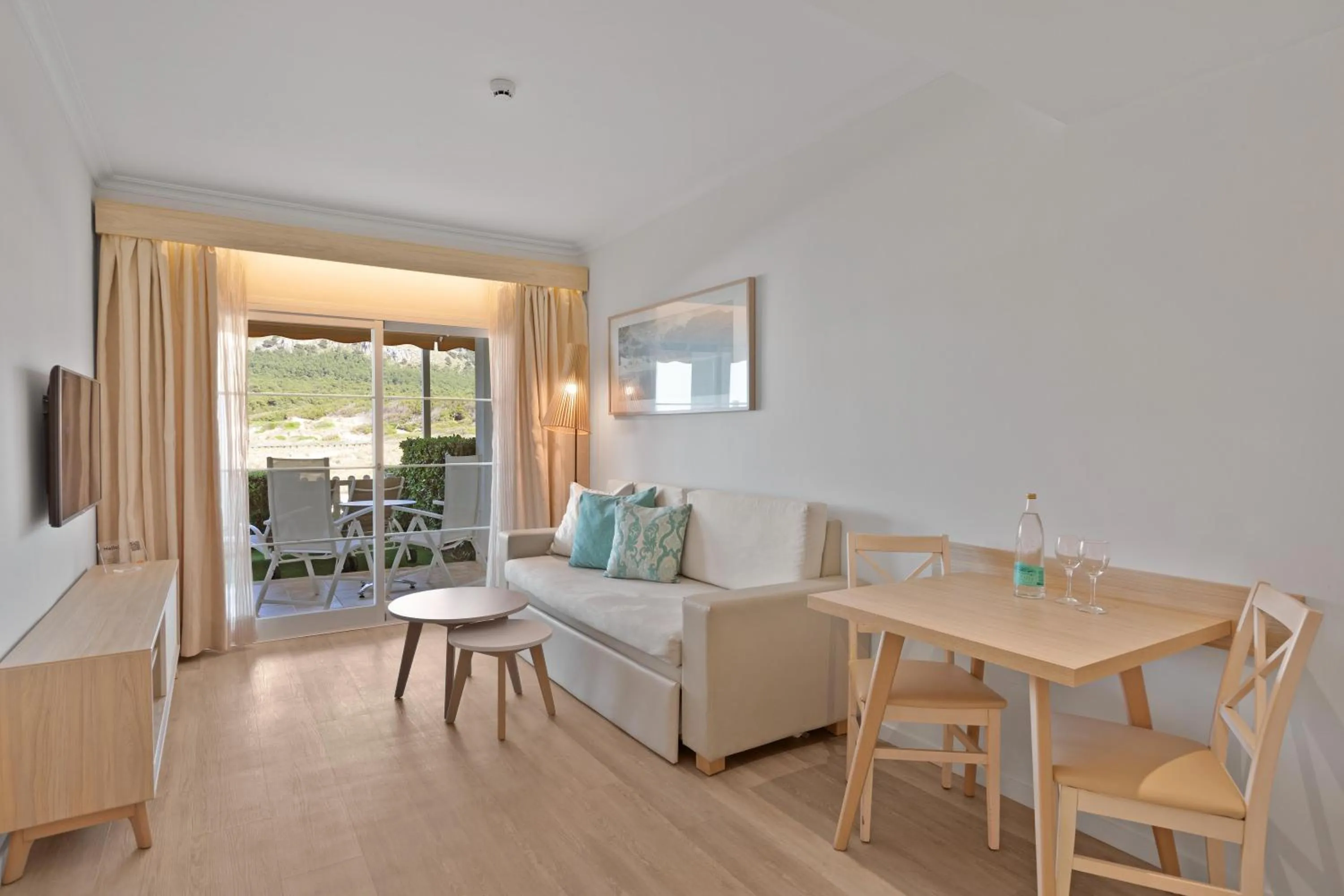 Photo of the whole room in VIVA Cala Mesquida Resort & Spa