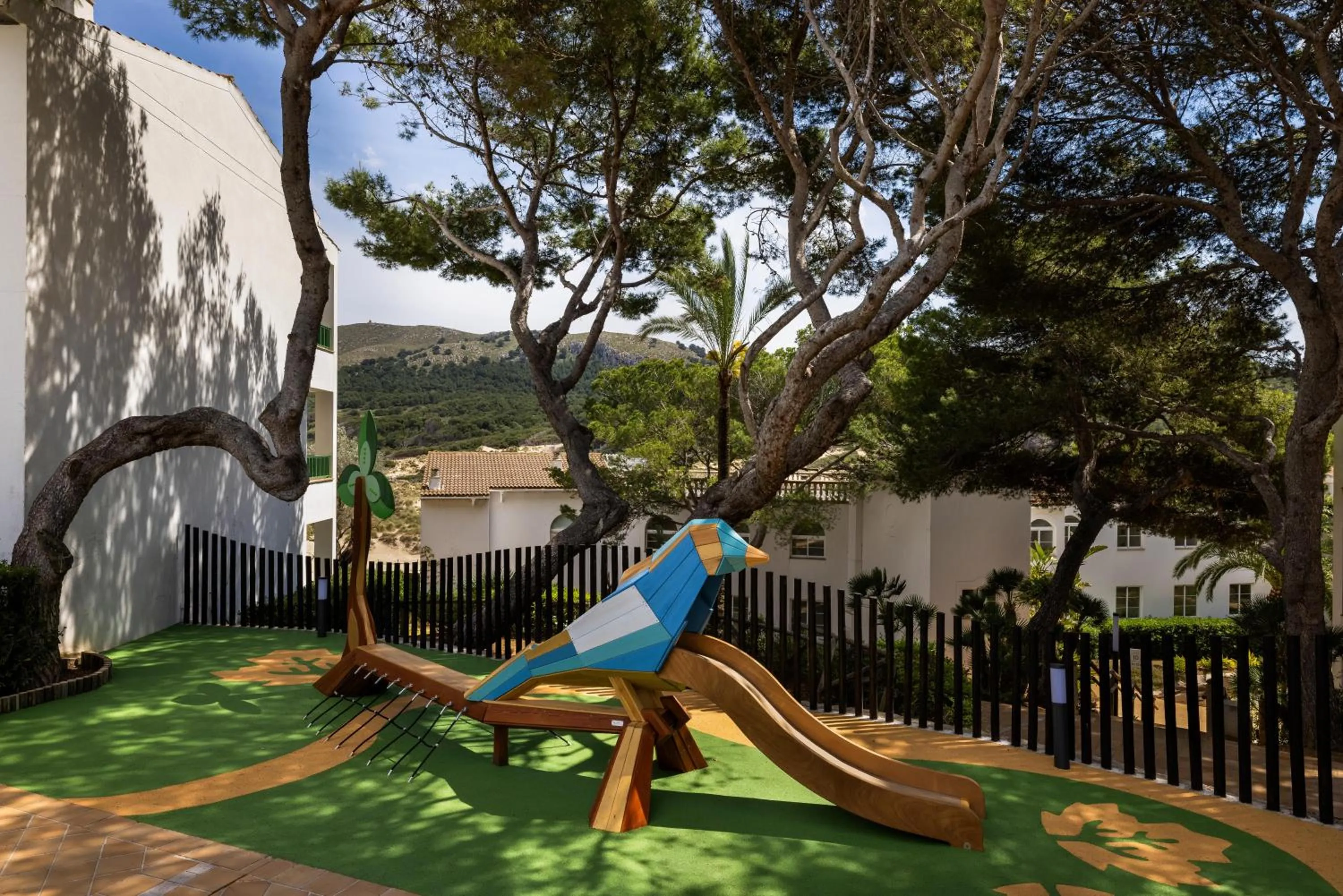 Garden in VIVA Cala Mesquida Resort & Spa