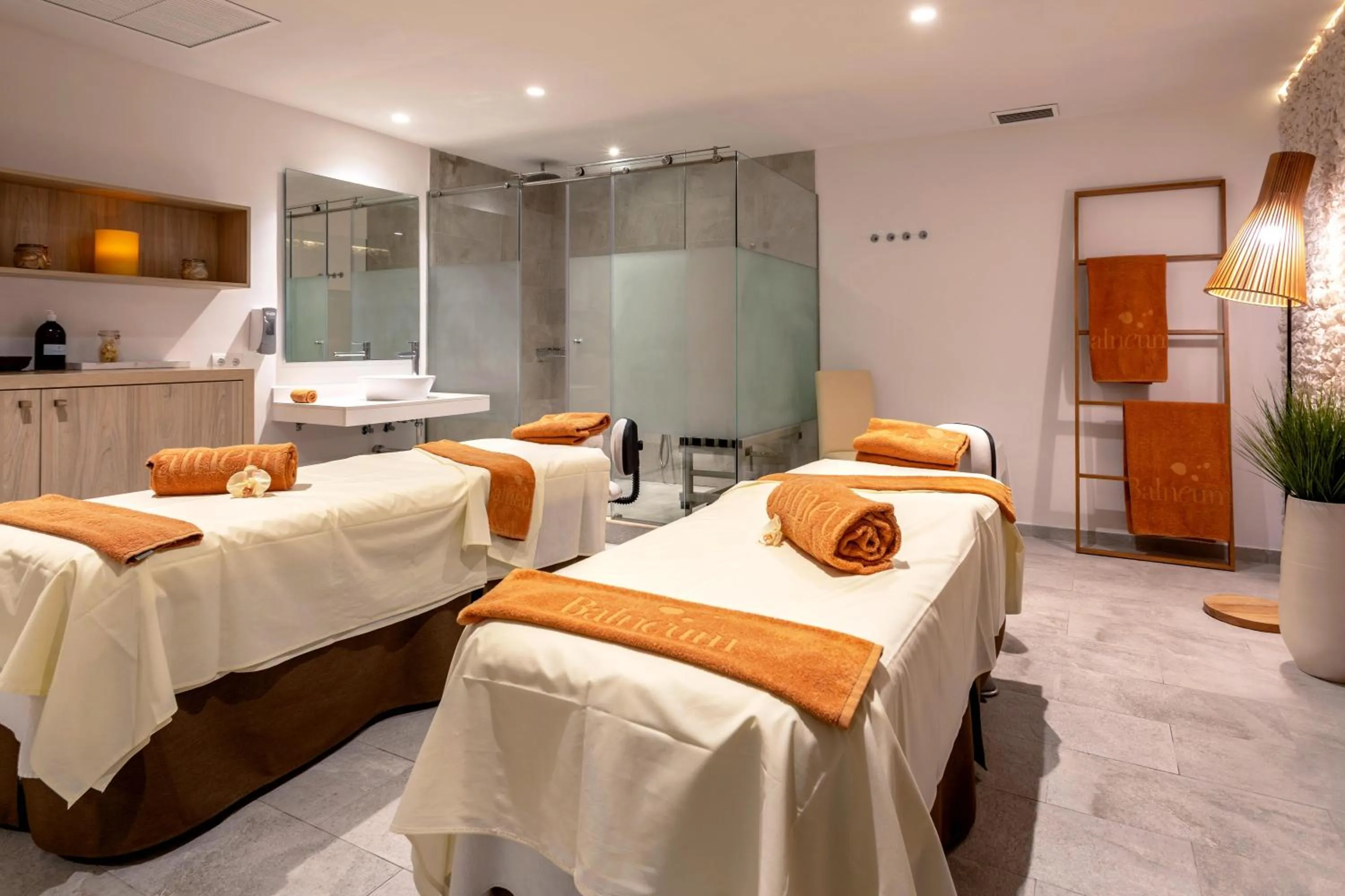 Spa and wellness centre/facilities, Bed in VIVA Cala Mesquida Resort & Spa