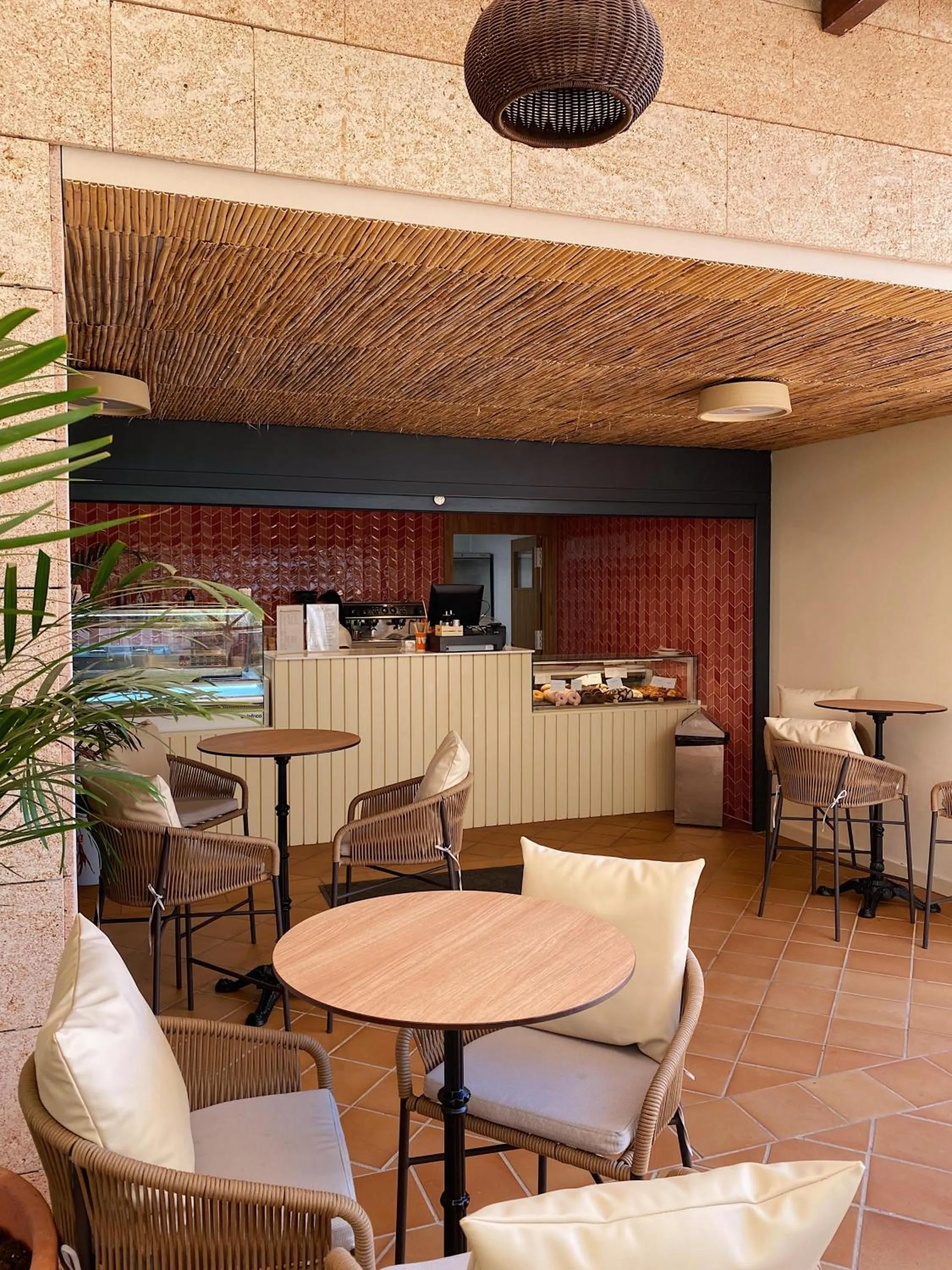 Lounge or bar in VIVA Cala Mesquida Resort & Spa