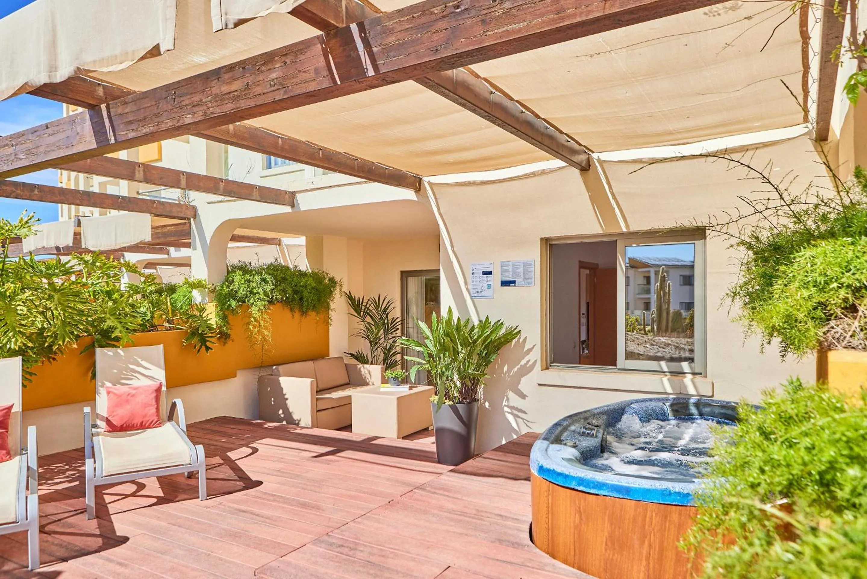 Balcony/Terrace in Zafiro Tropic