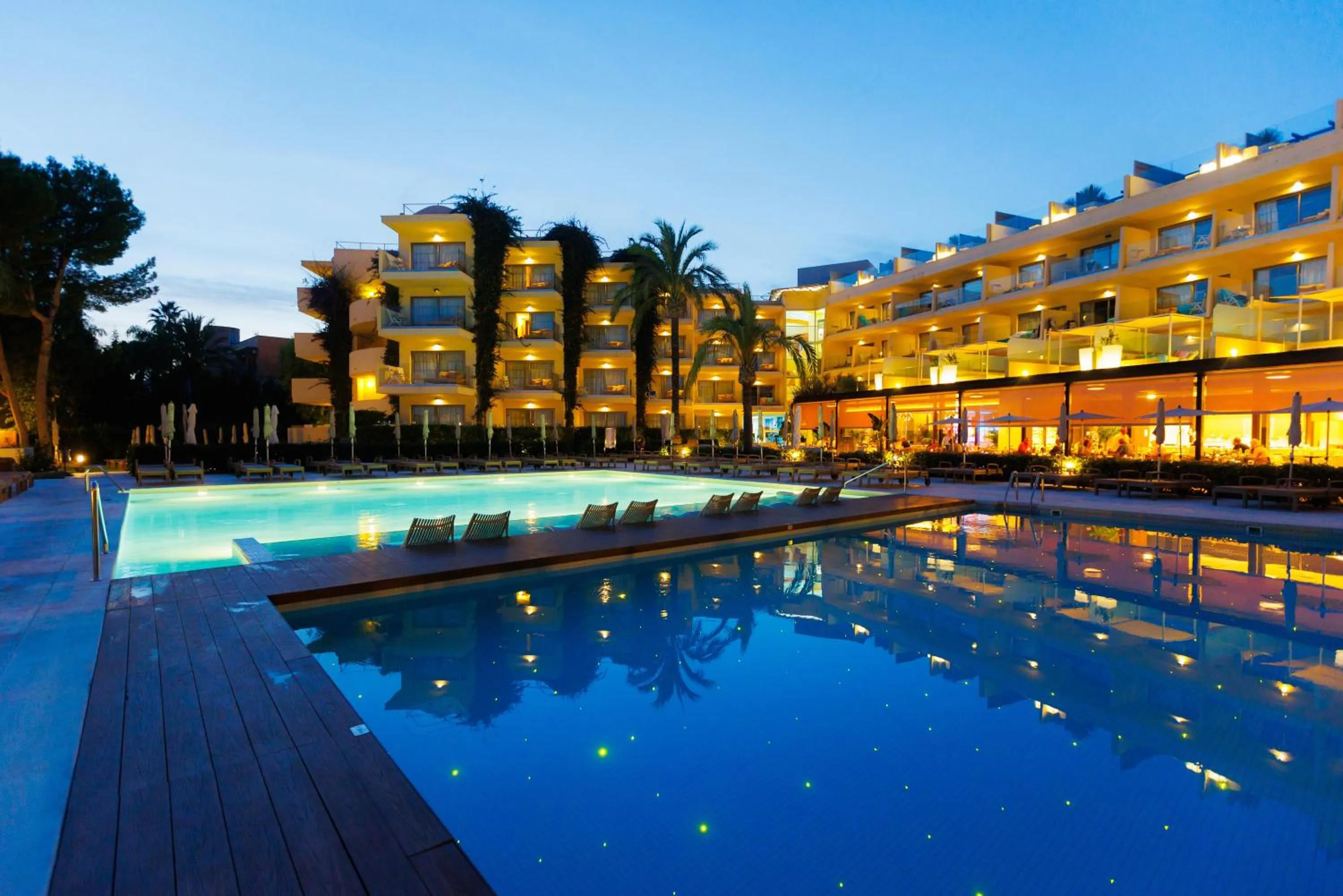 Swimming pool in VIVA Golf Adults Only 18+