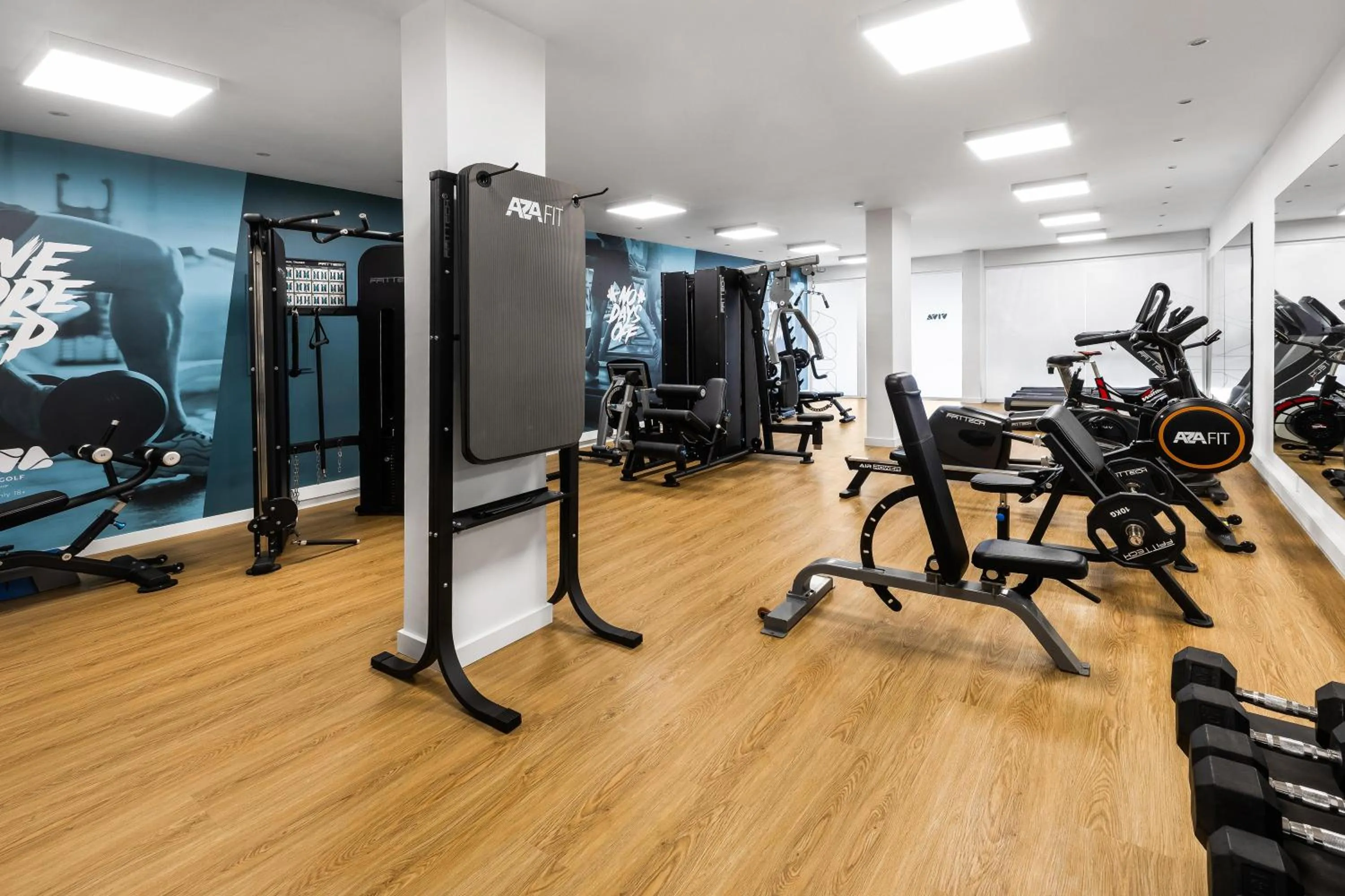 Activities in VIVA Golf Adults Only 18+