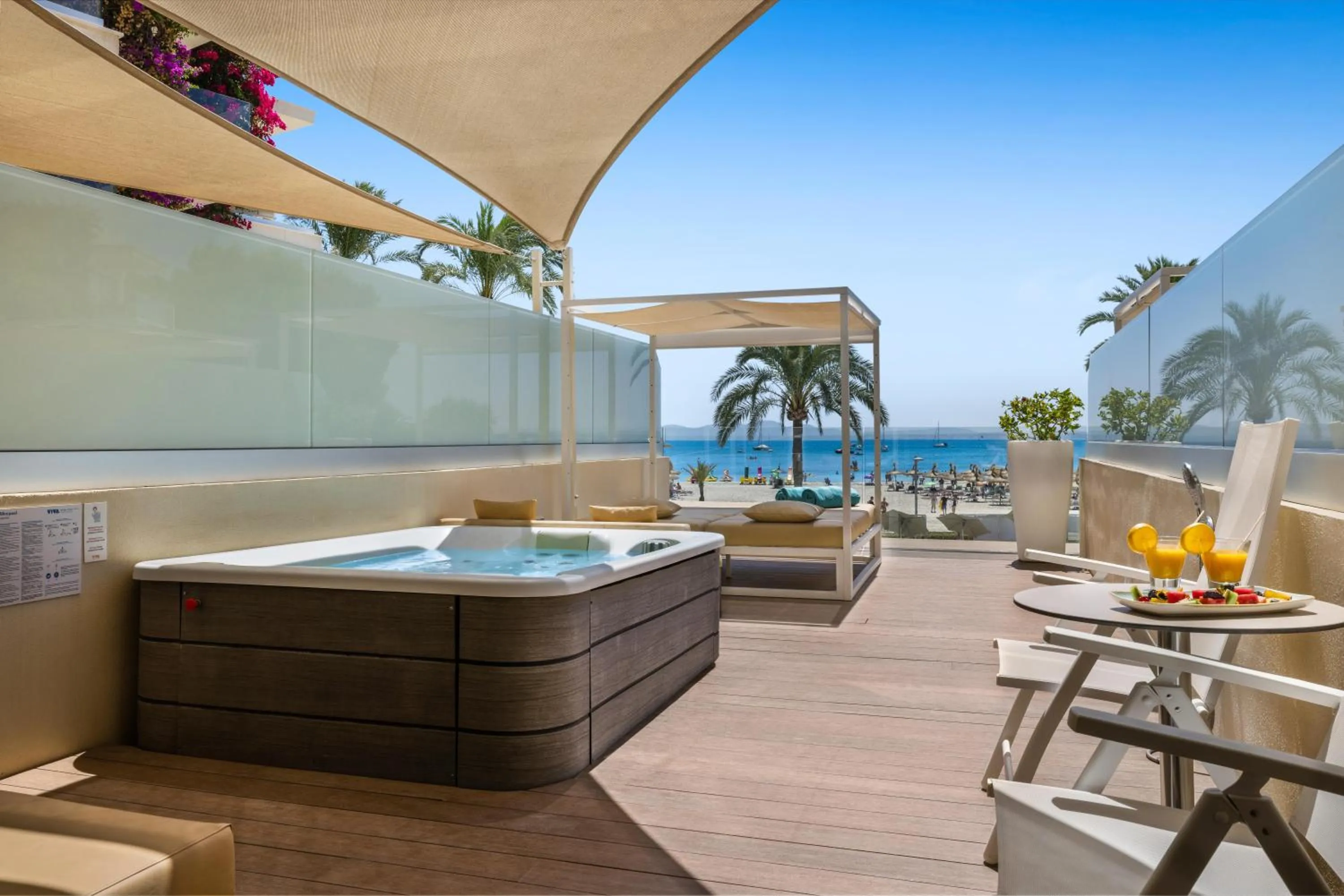 Photo of the whole room in VIVA Golf Adults Only 18+