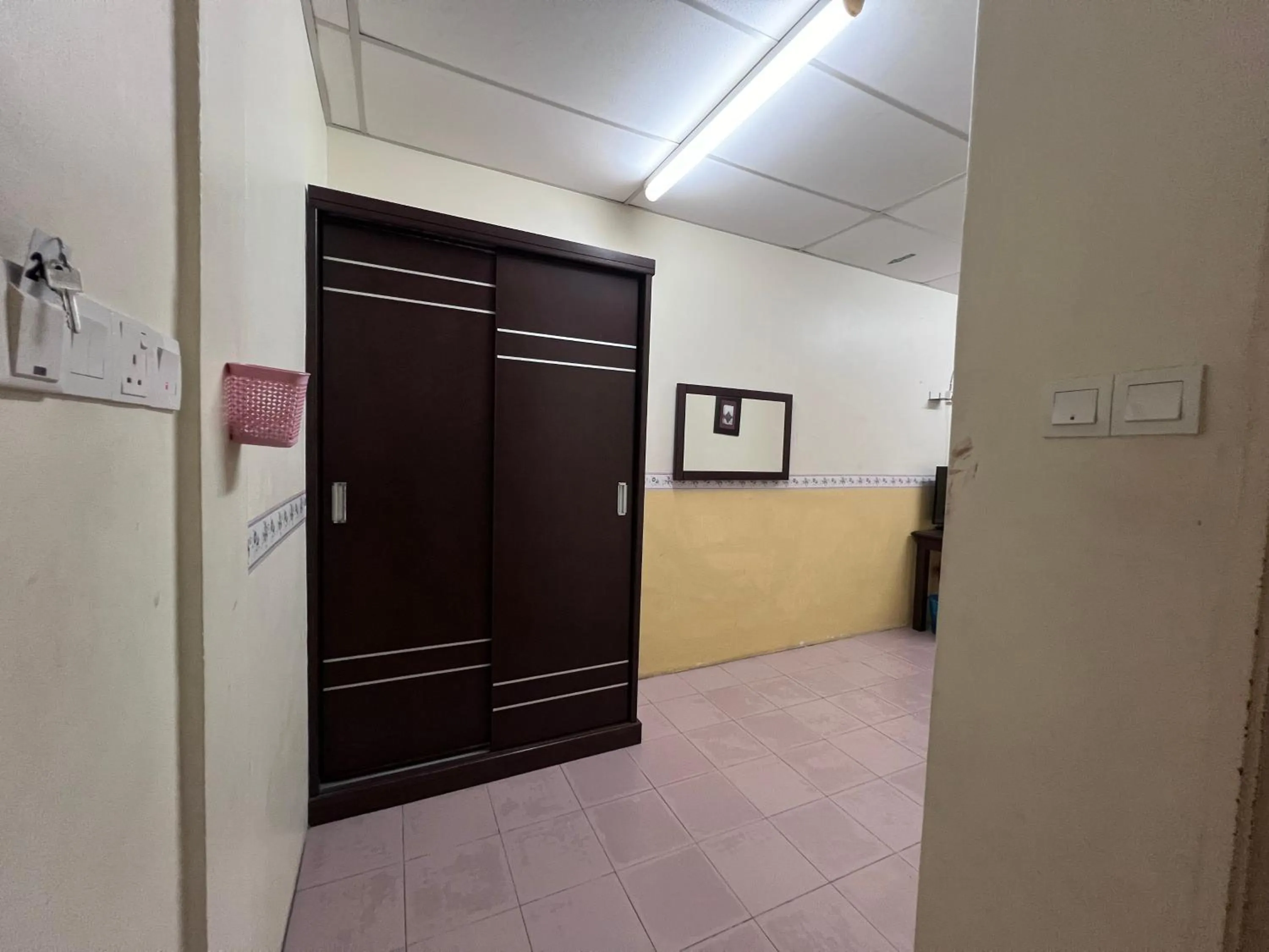 wardrobe in Seri Kemaman Inn, Chukai Terengganu