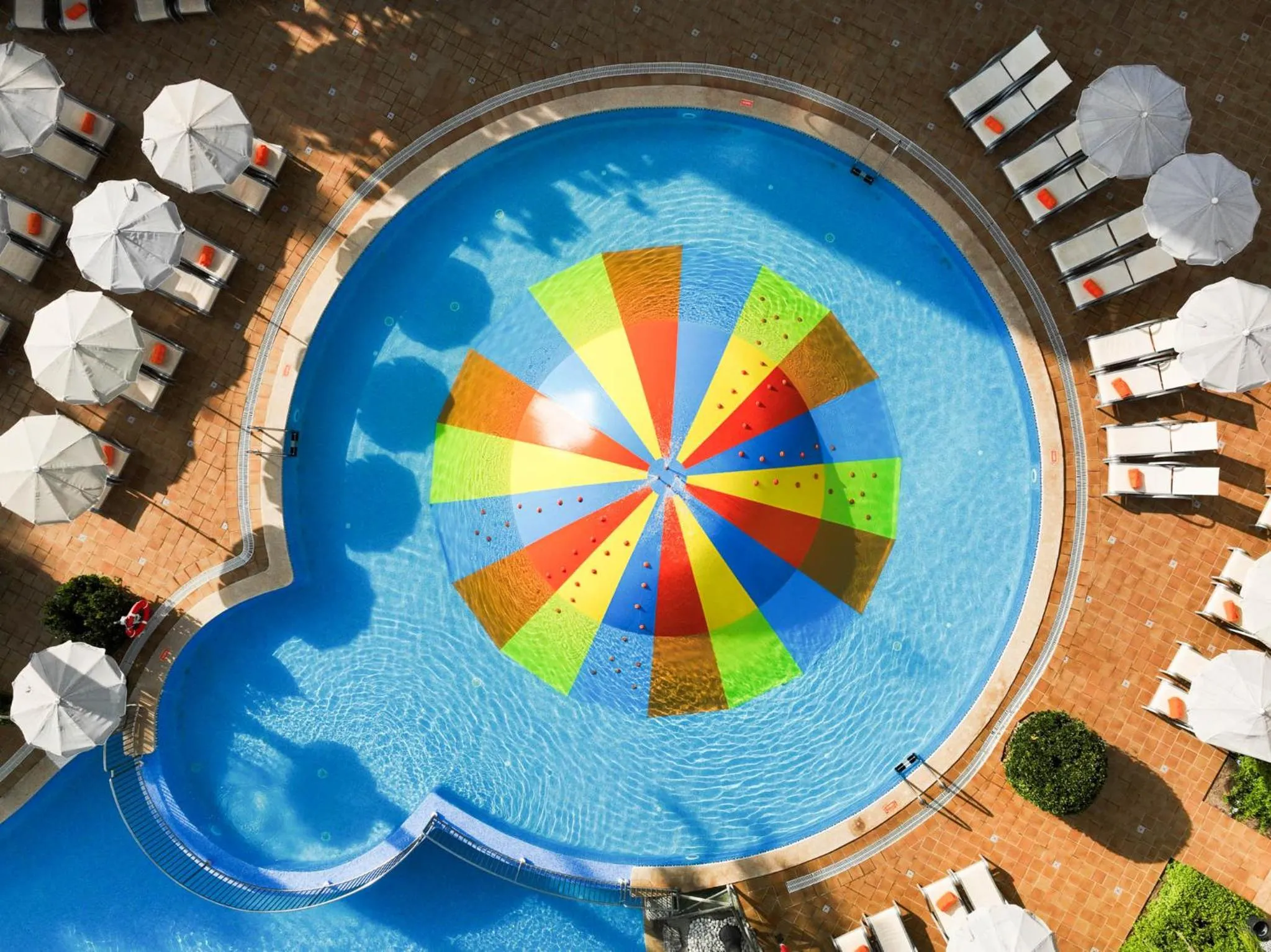 Swimming pool in VIVA Blue & Spa