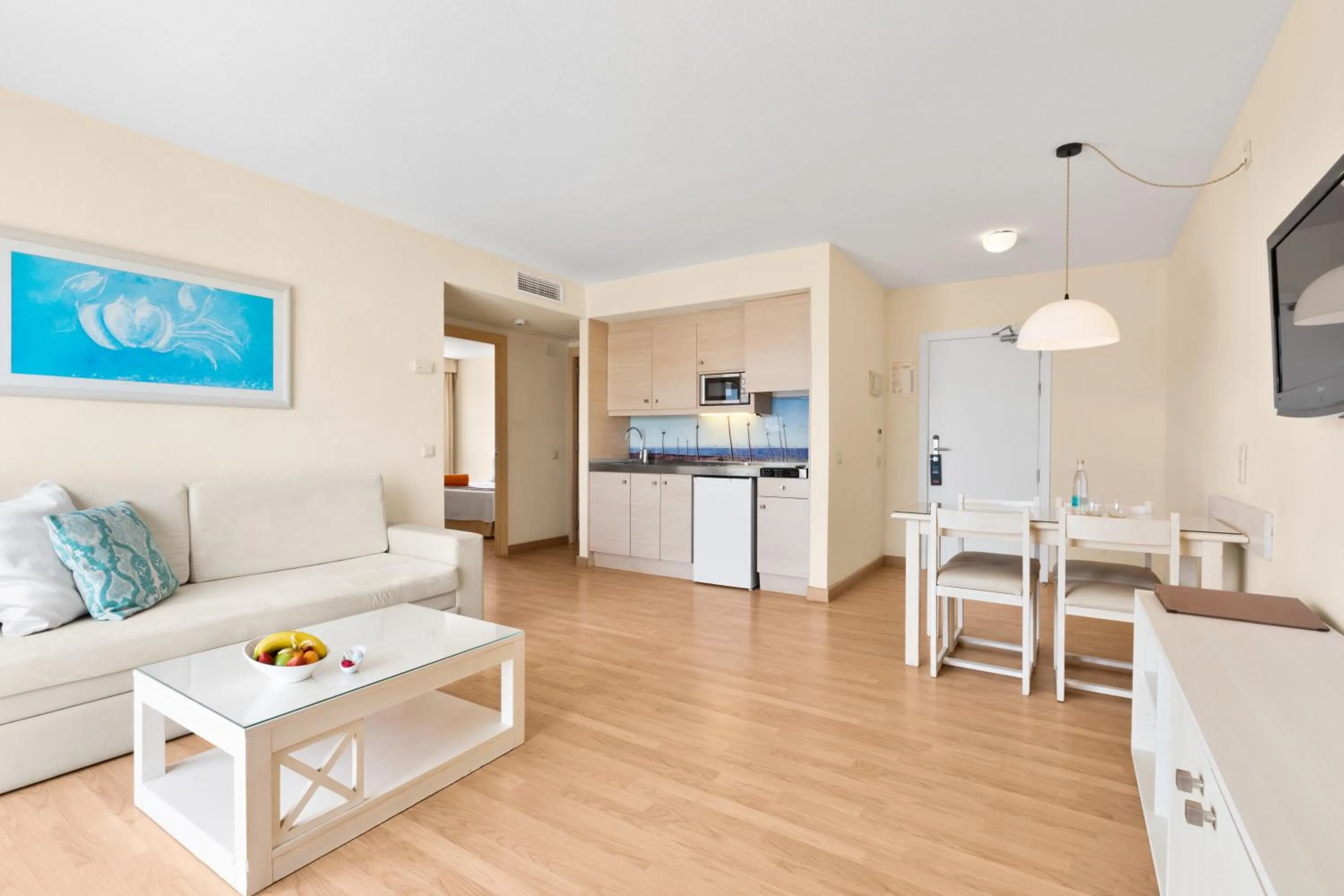 TV and multimedia in VIVA Sunrise