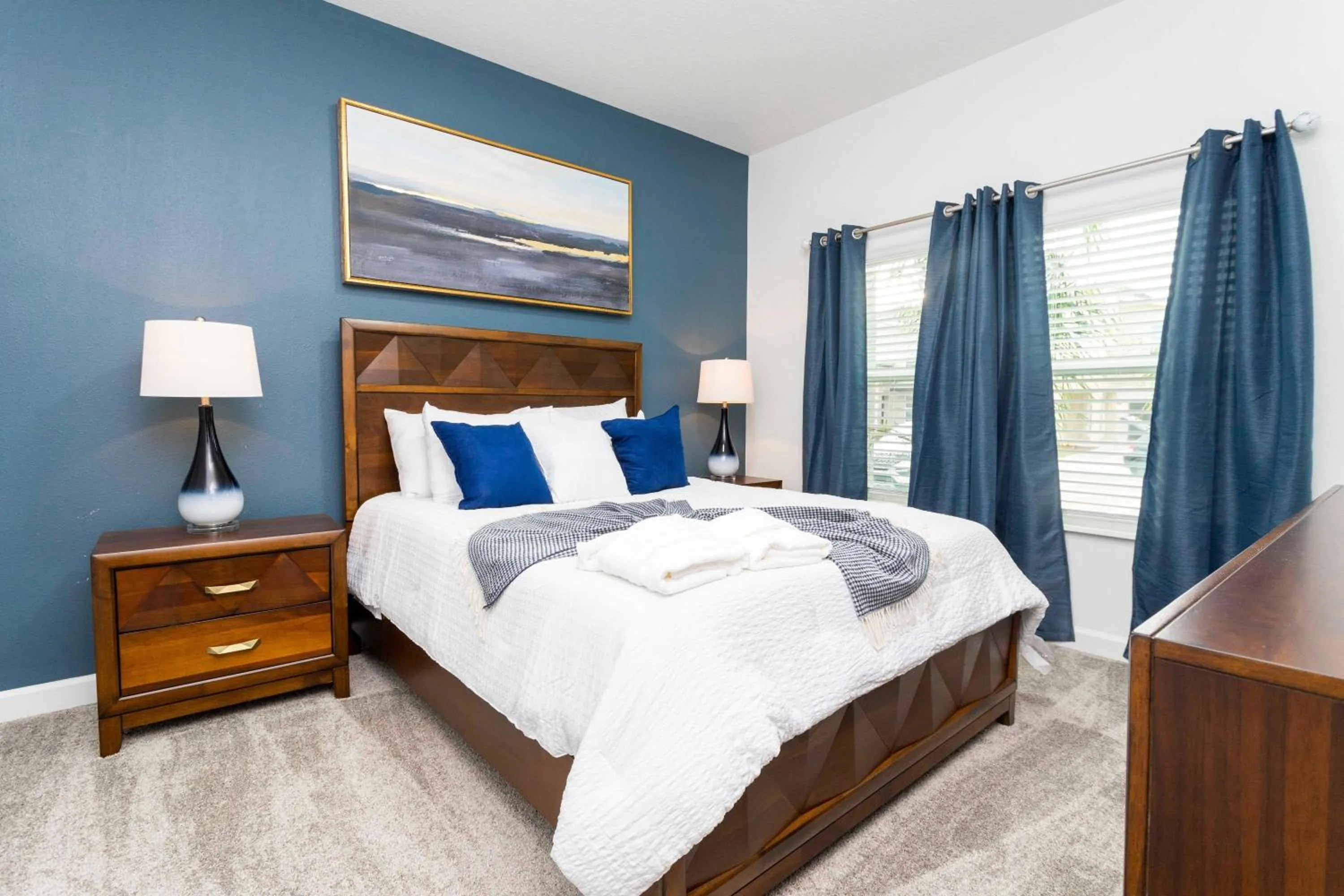 Bed in Stunning 4 Bd w/ Pool Close to Disney @ Champions Gate 1158