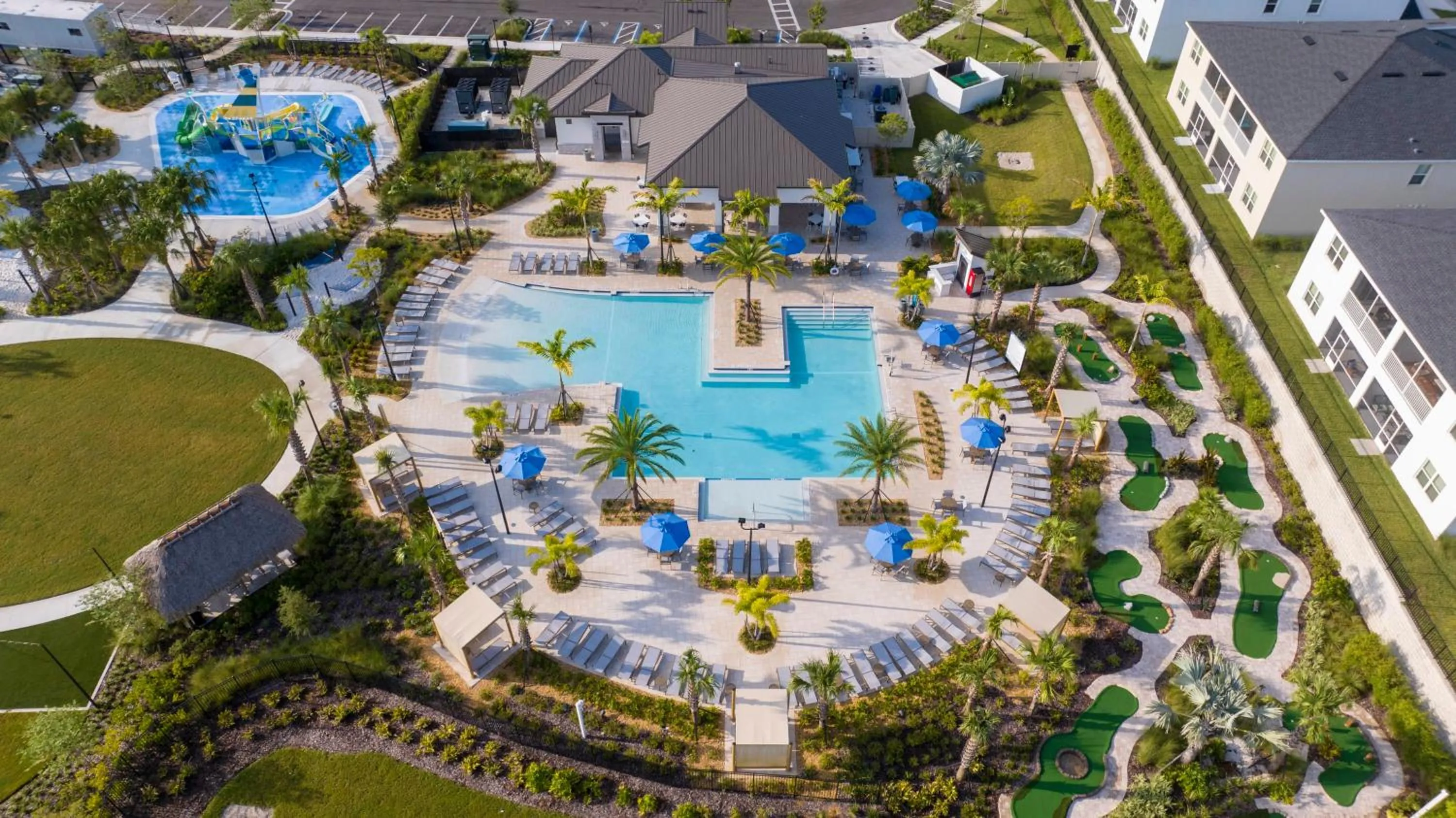 Stunning 4 Bd w/ Pool Close to Disney @ Champions Gate 1158