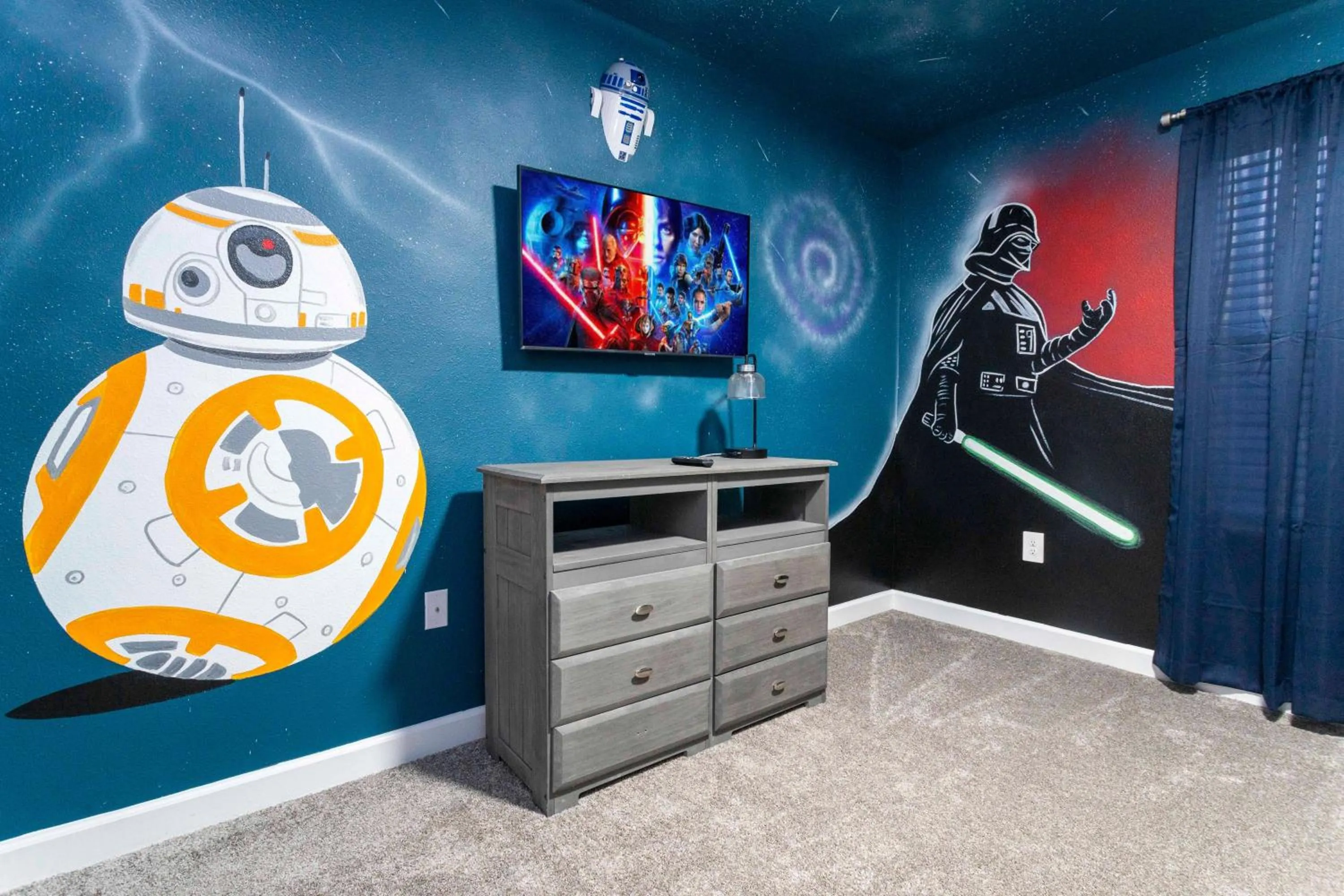 Stunning 4 Bd w/ Pool Close to Disney @ Champions Gate 1158