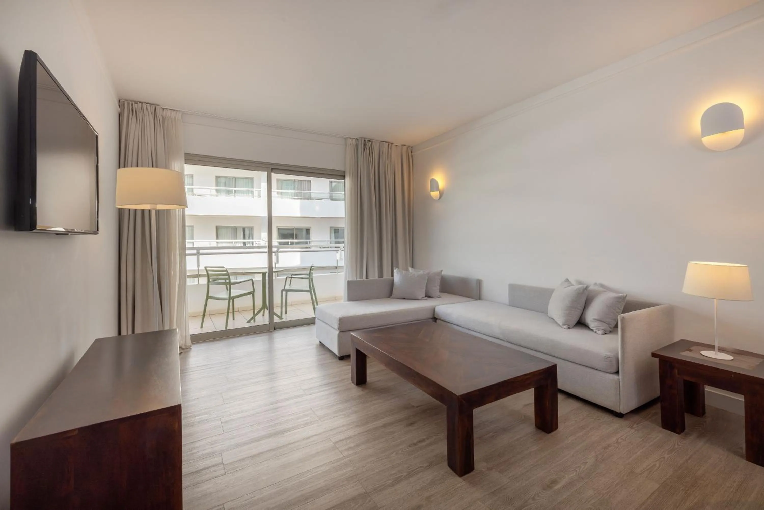 TV and multimedia, Bed in Alua Atlantico Golf - All Inclusive