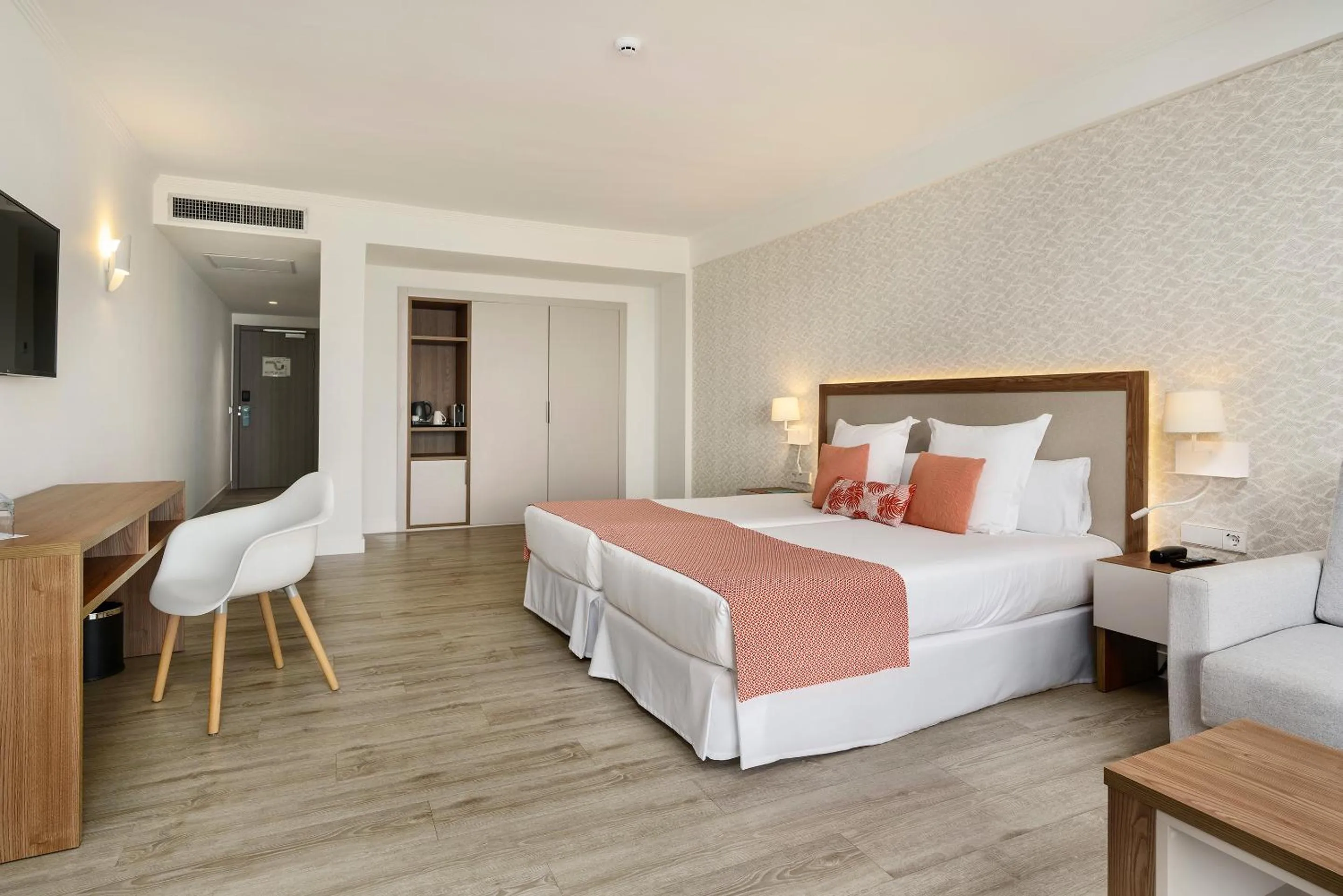 Bed in Alua Atlantico Golf - All Inclusive