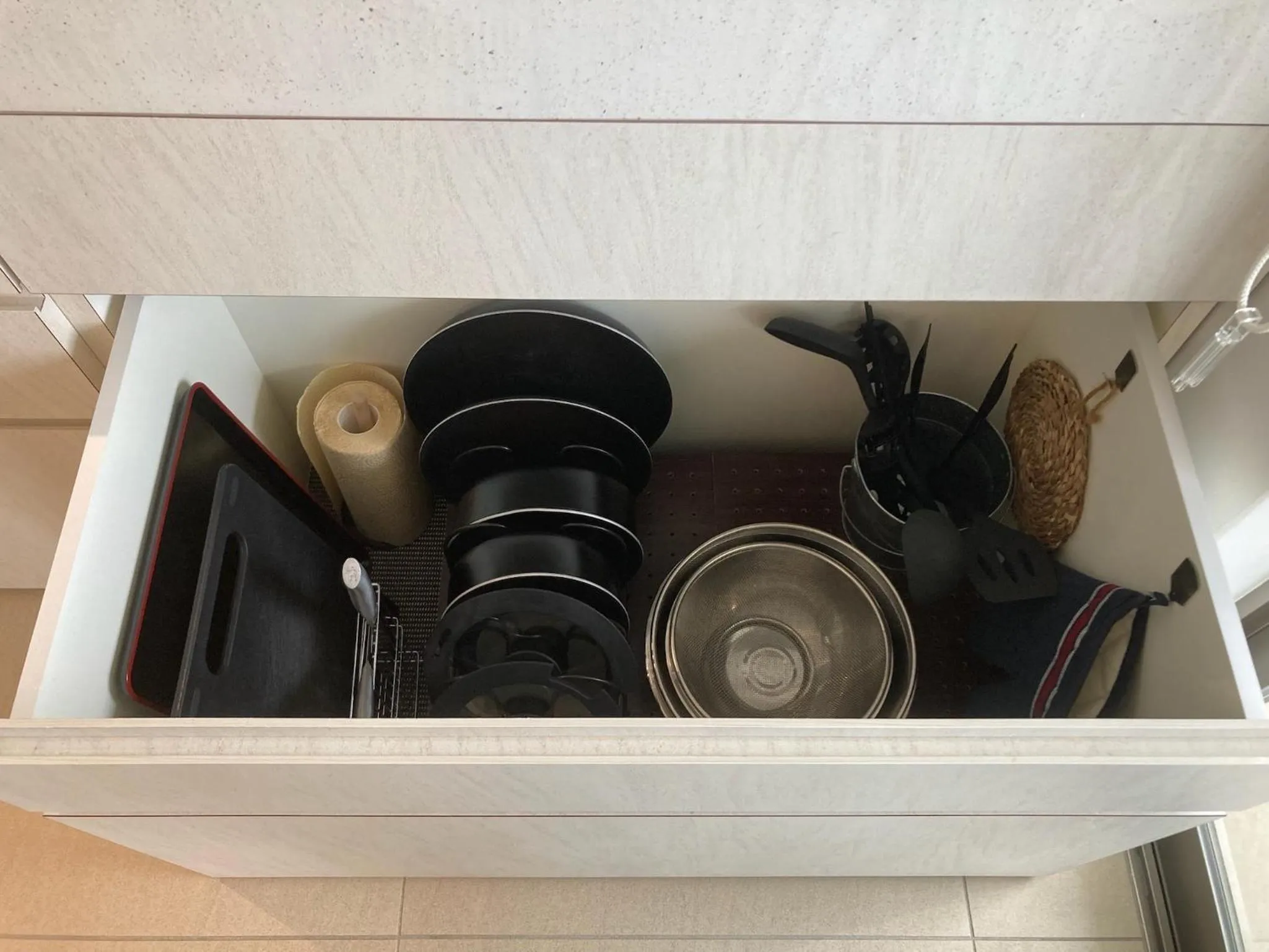 kitchen in KOURI VILLA Indigo