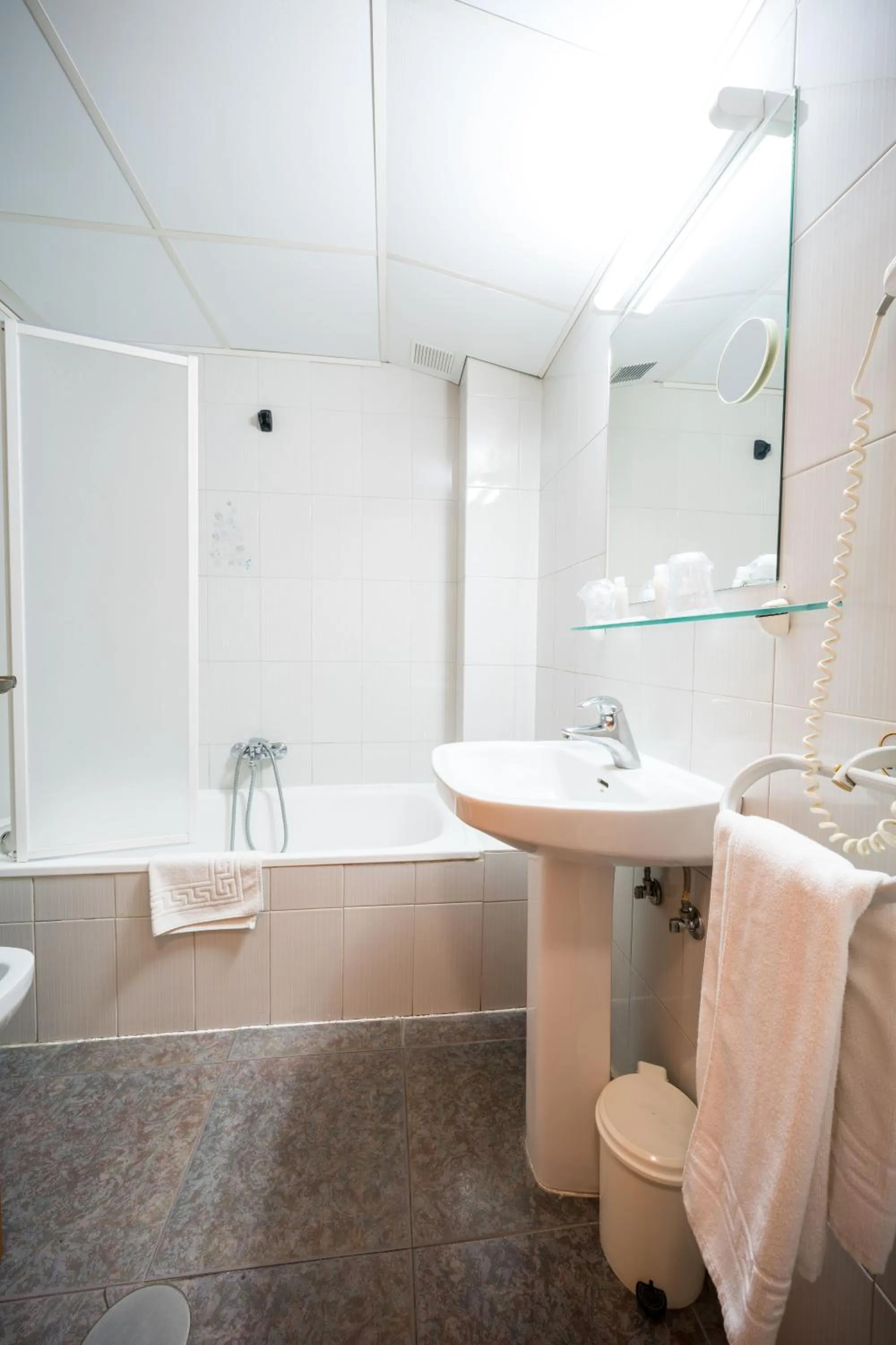 Toilet in Hotel La Colina