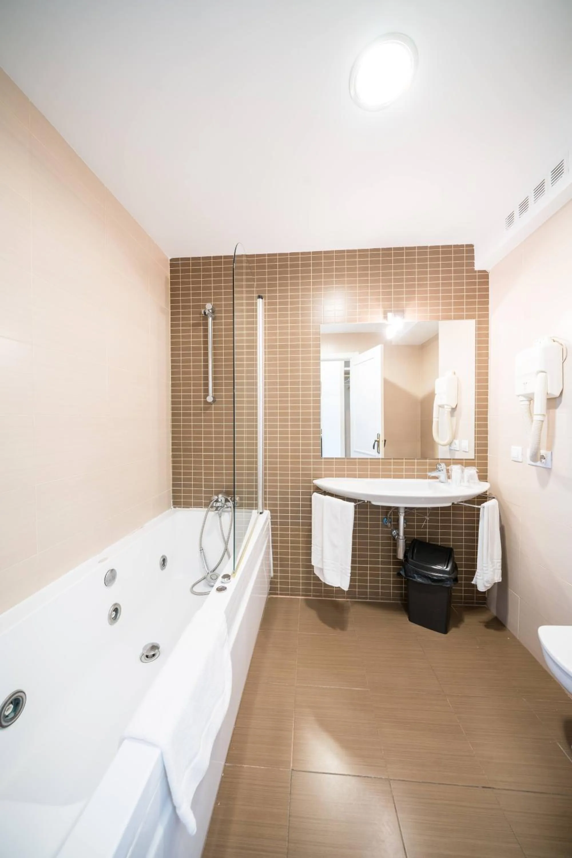 Toilet in Hotel La Colina