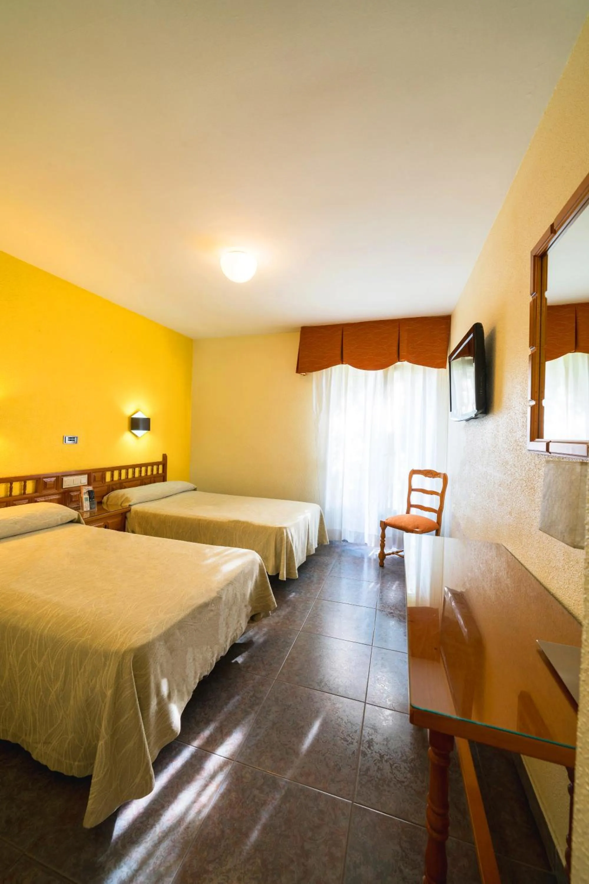 Bed in Hotel La Colina