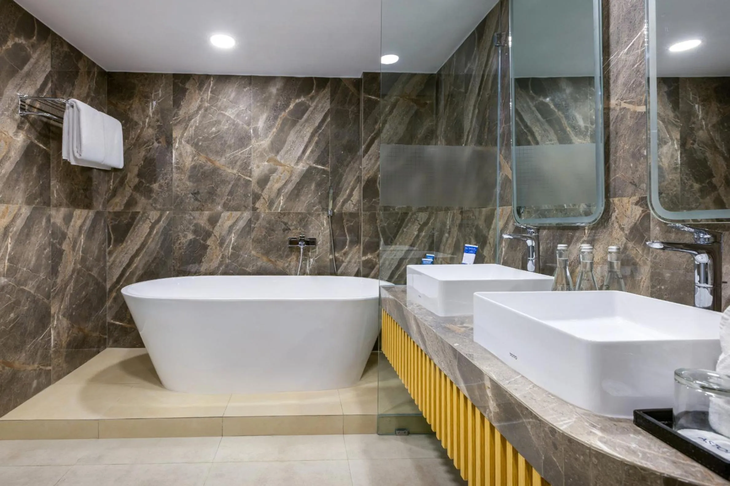 Bathroom in Aston Inn Cilacap