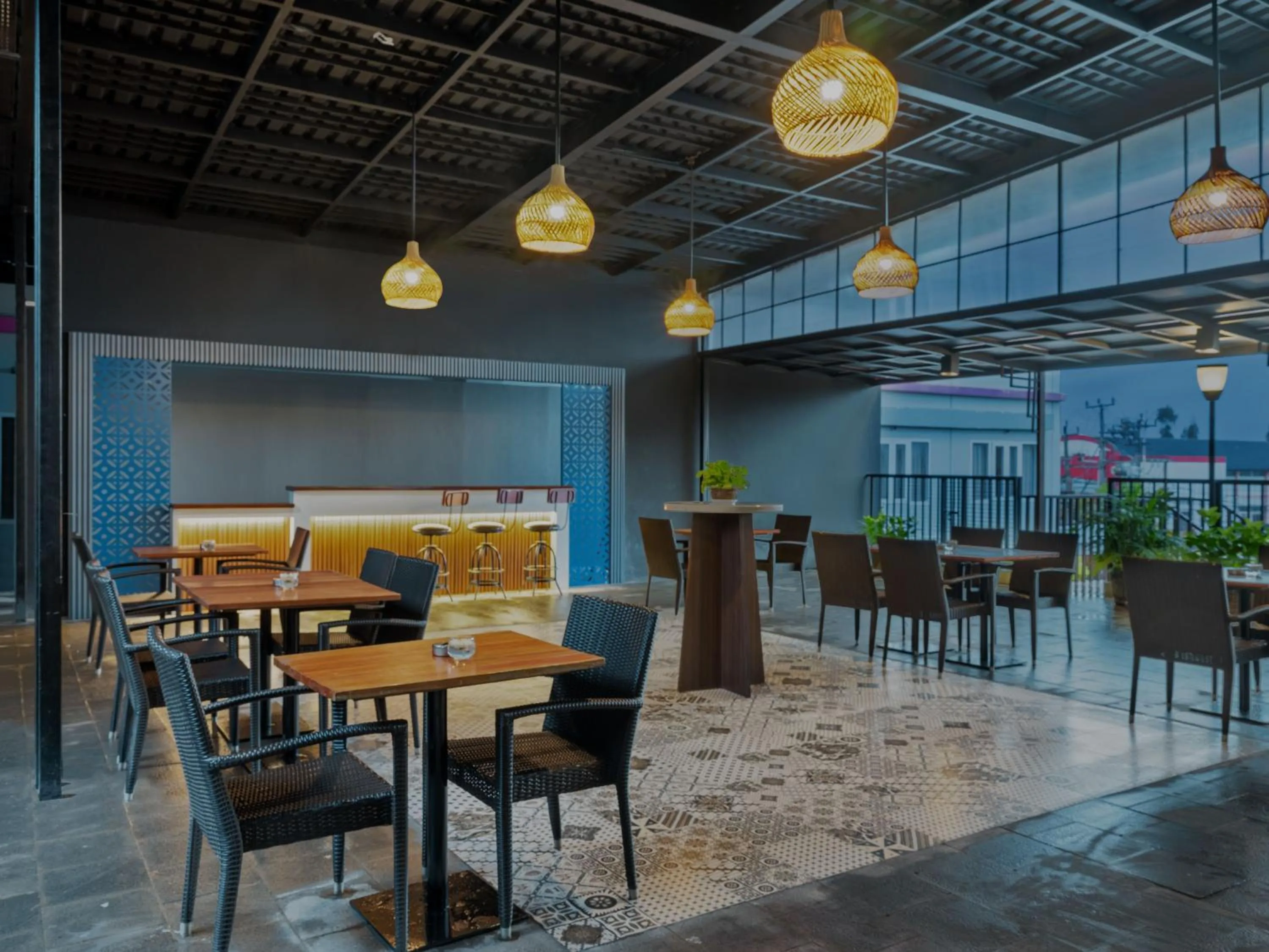 Restaurant/places to eat in Aston Inn Cilacap