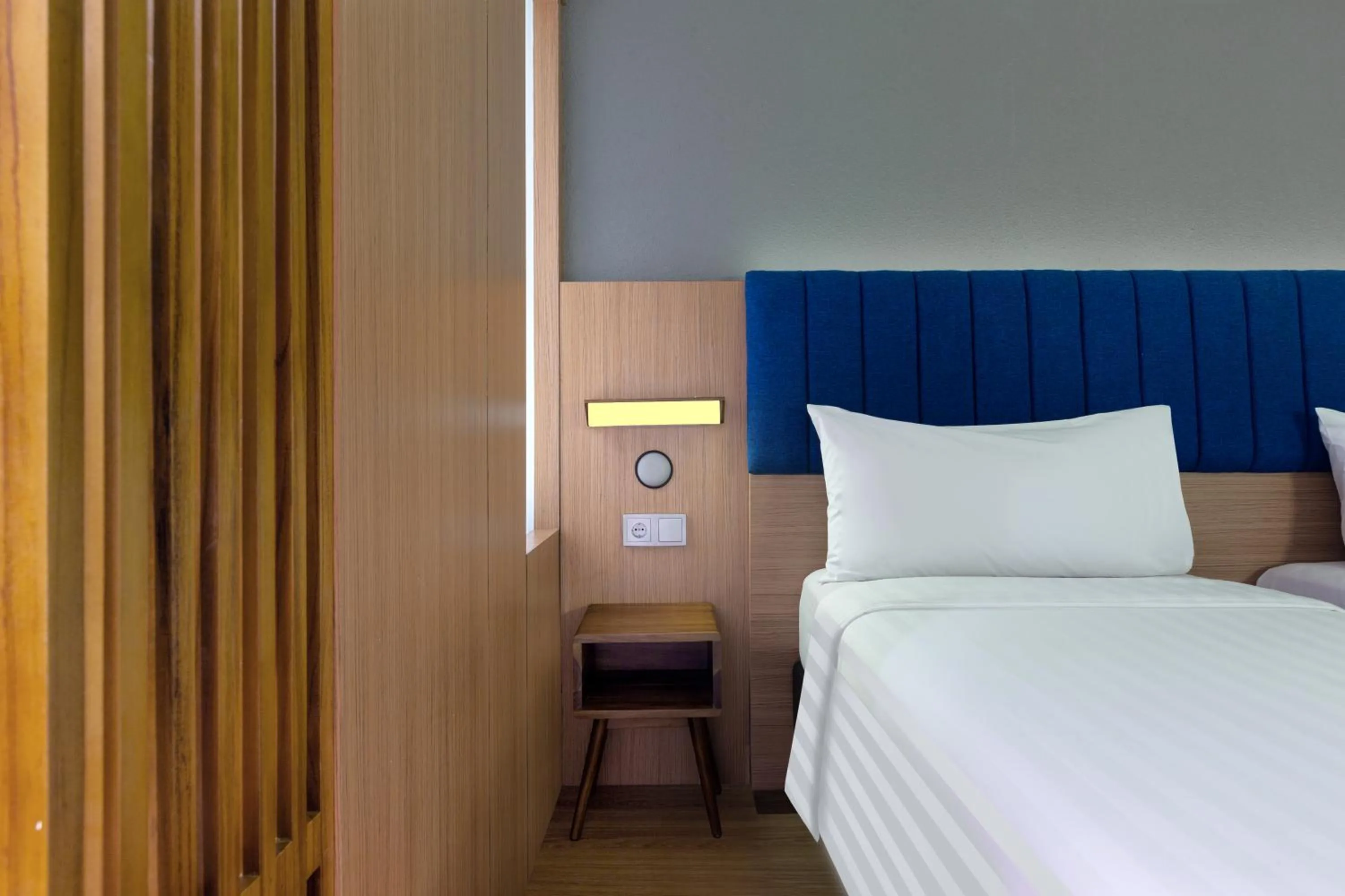 Bed in Aston Inn Cilacap