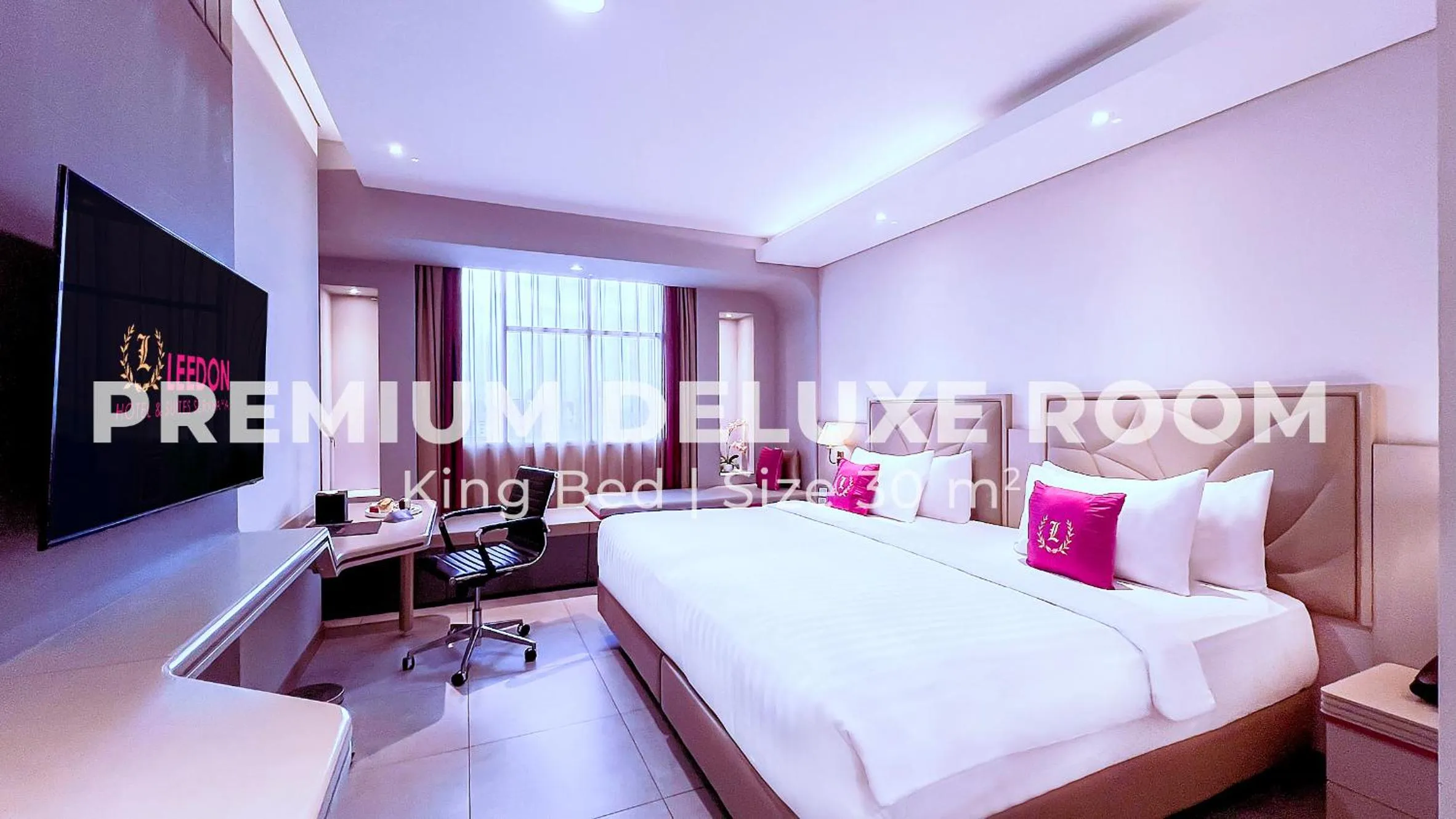 Bed in Leedon Hotel & Suites Surabaya