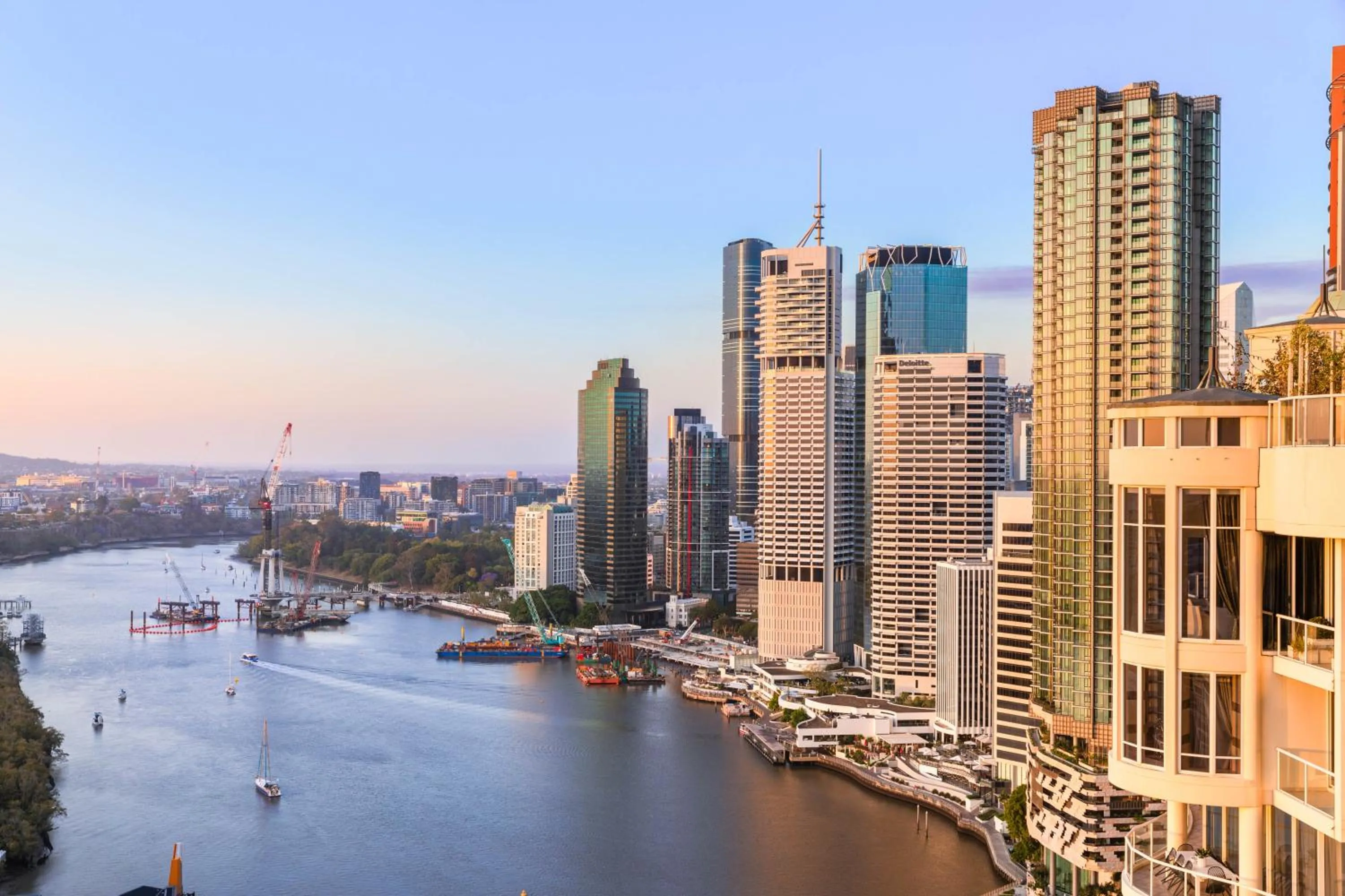 Day in AAB Apartments