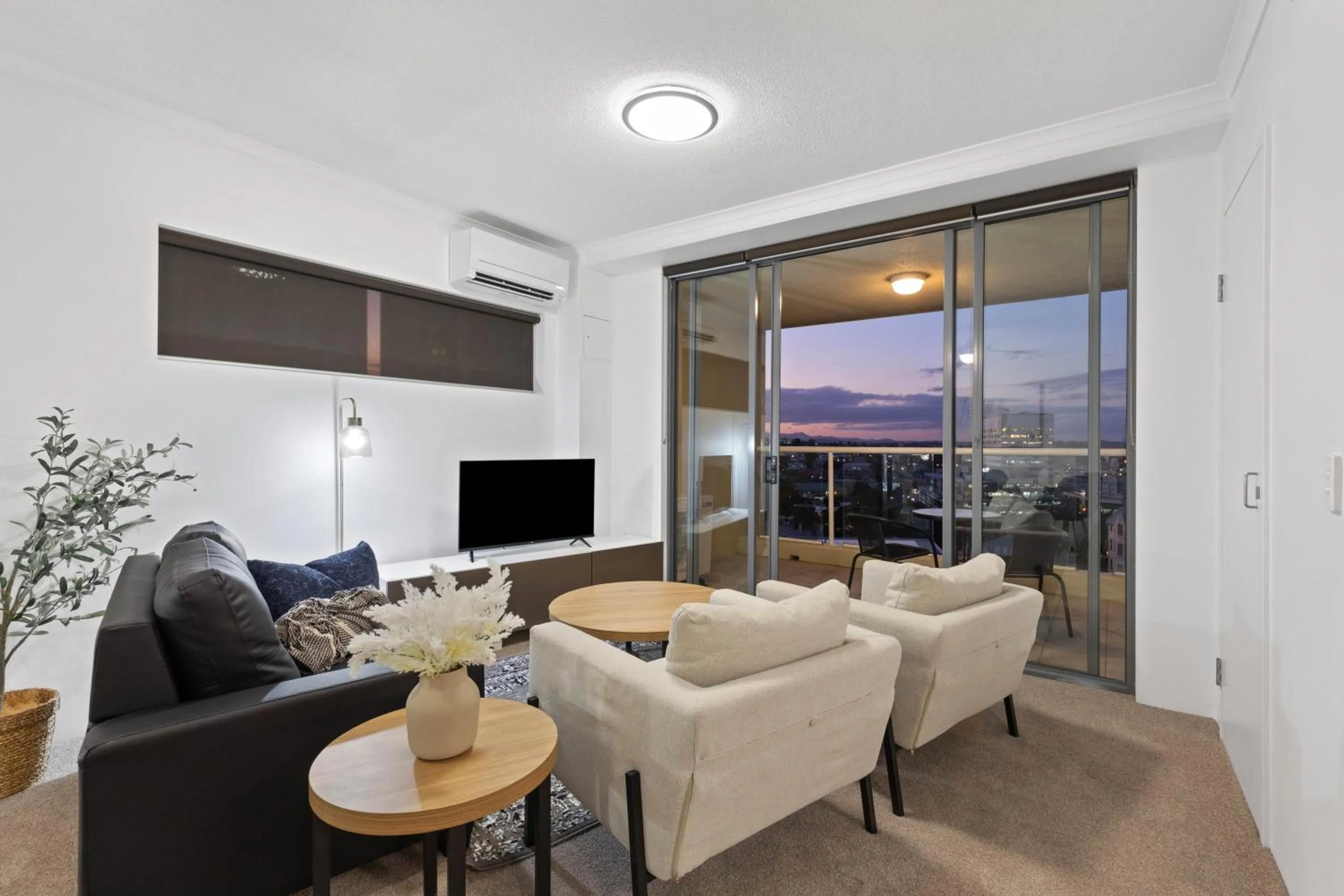 TV and multimedia in AAB Apartments