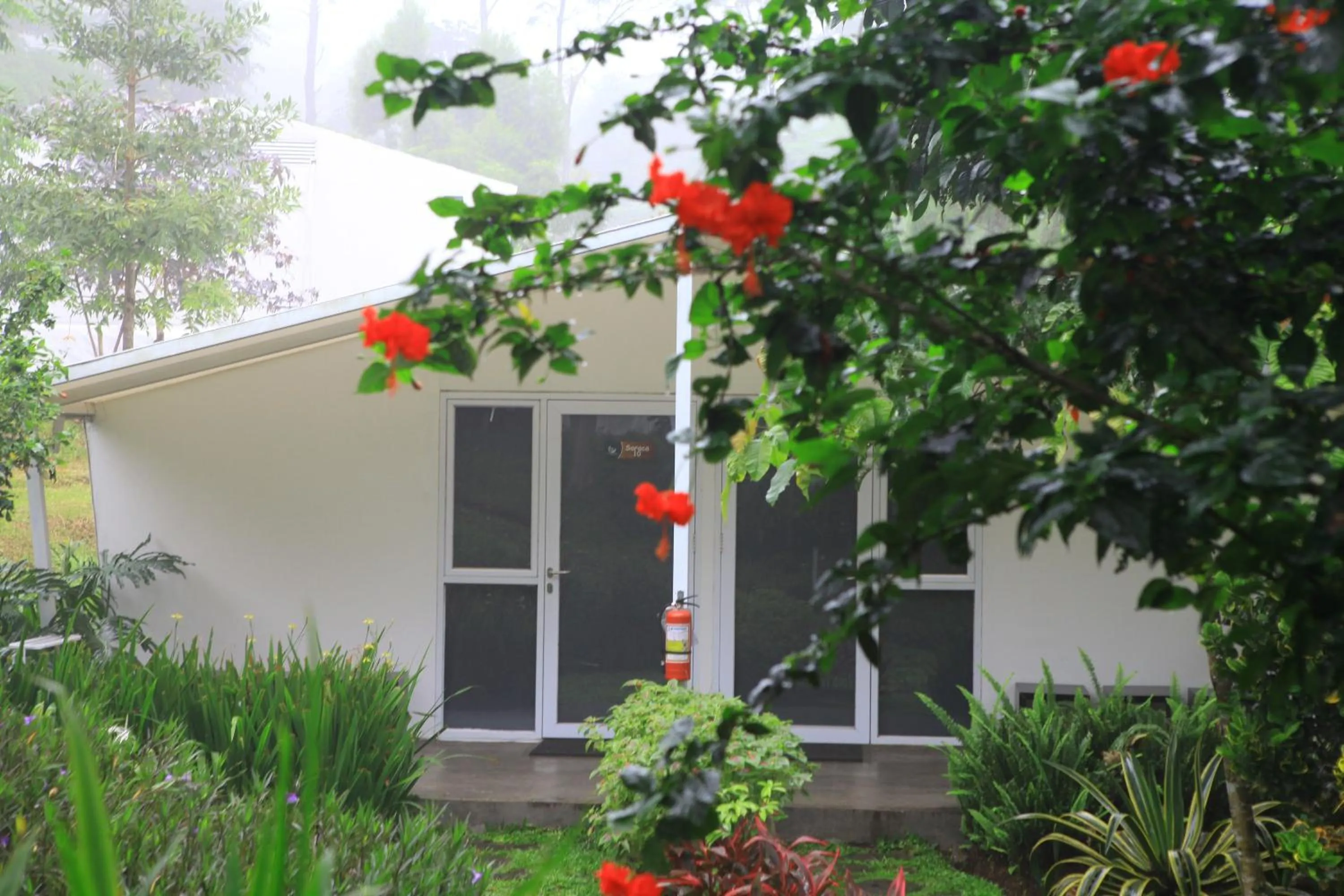 Property building in Leuweung Geledegan Ecoldge