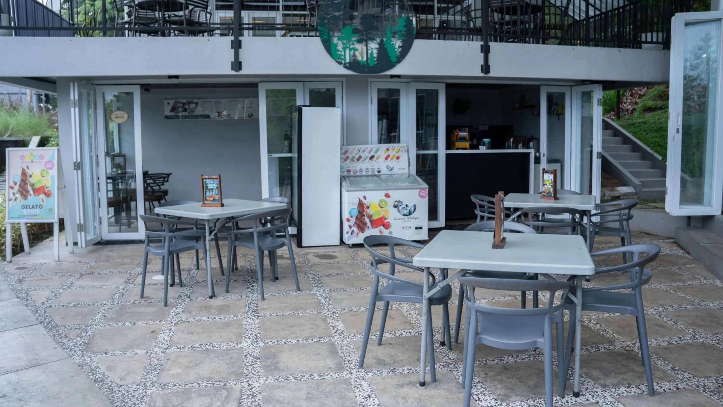 Patio in Leuweung Geledegan Ecoldge