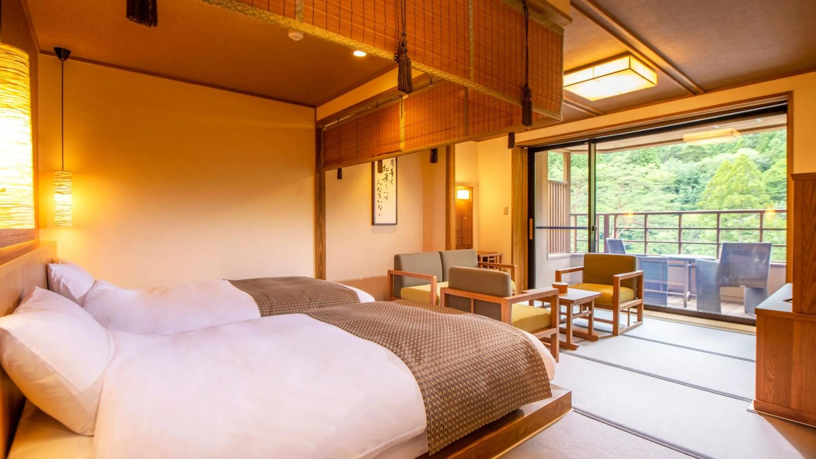 View (from property/room), Bed in Shionoyu Onsen Rengetsu