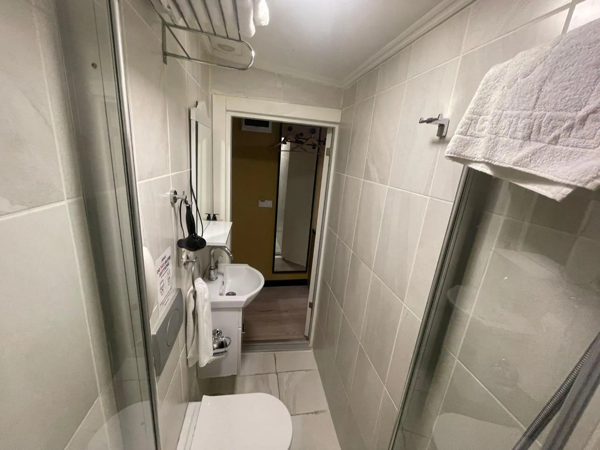 Bathroom in EA Exclusive Hotel