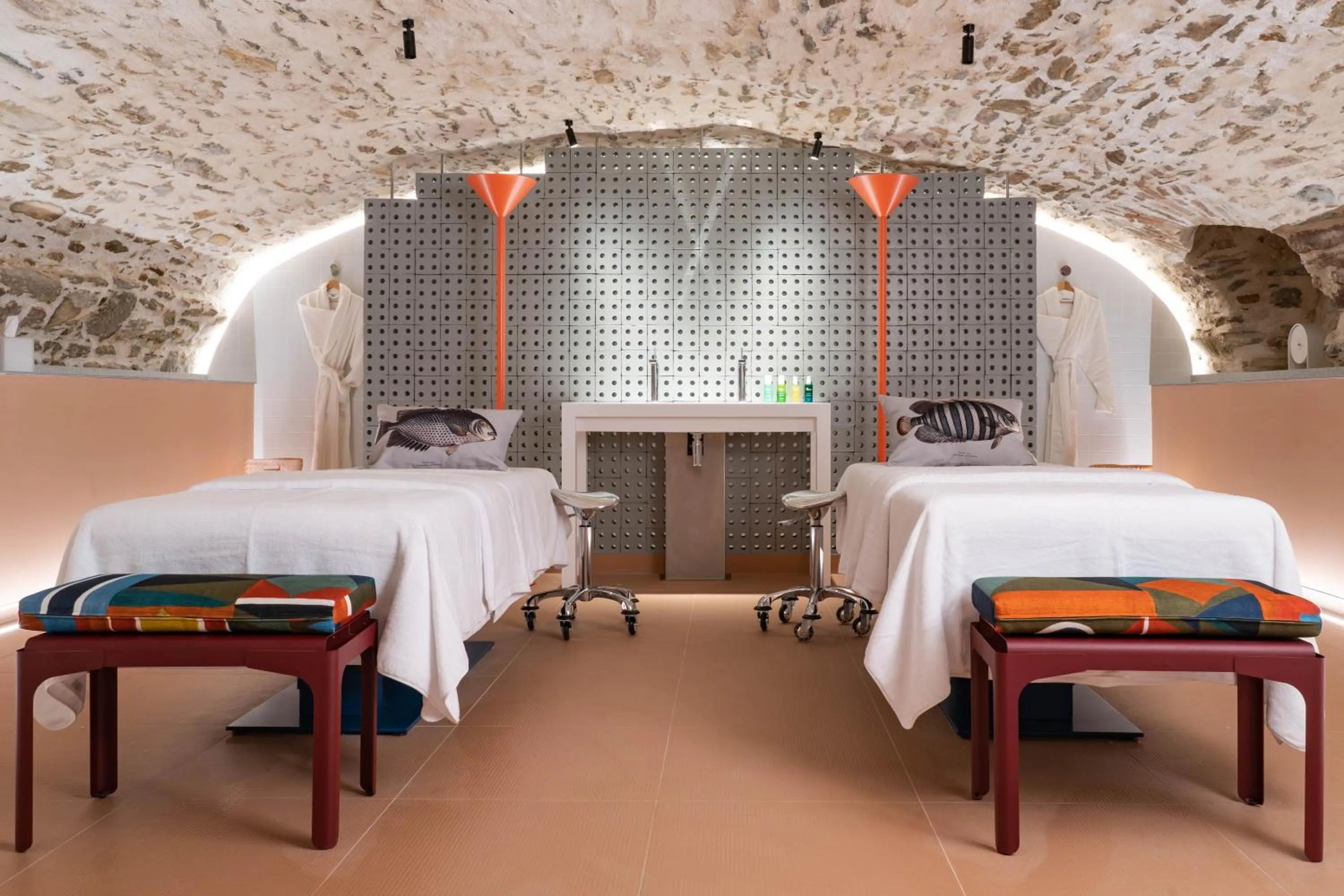 Spa and wellness centre/facilities, Bed in Mama Shelter Rennes