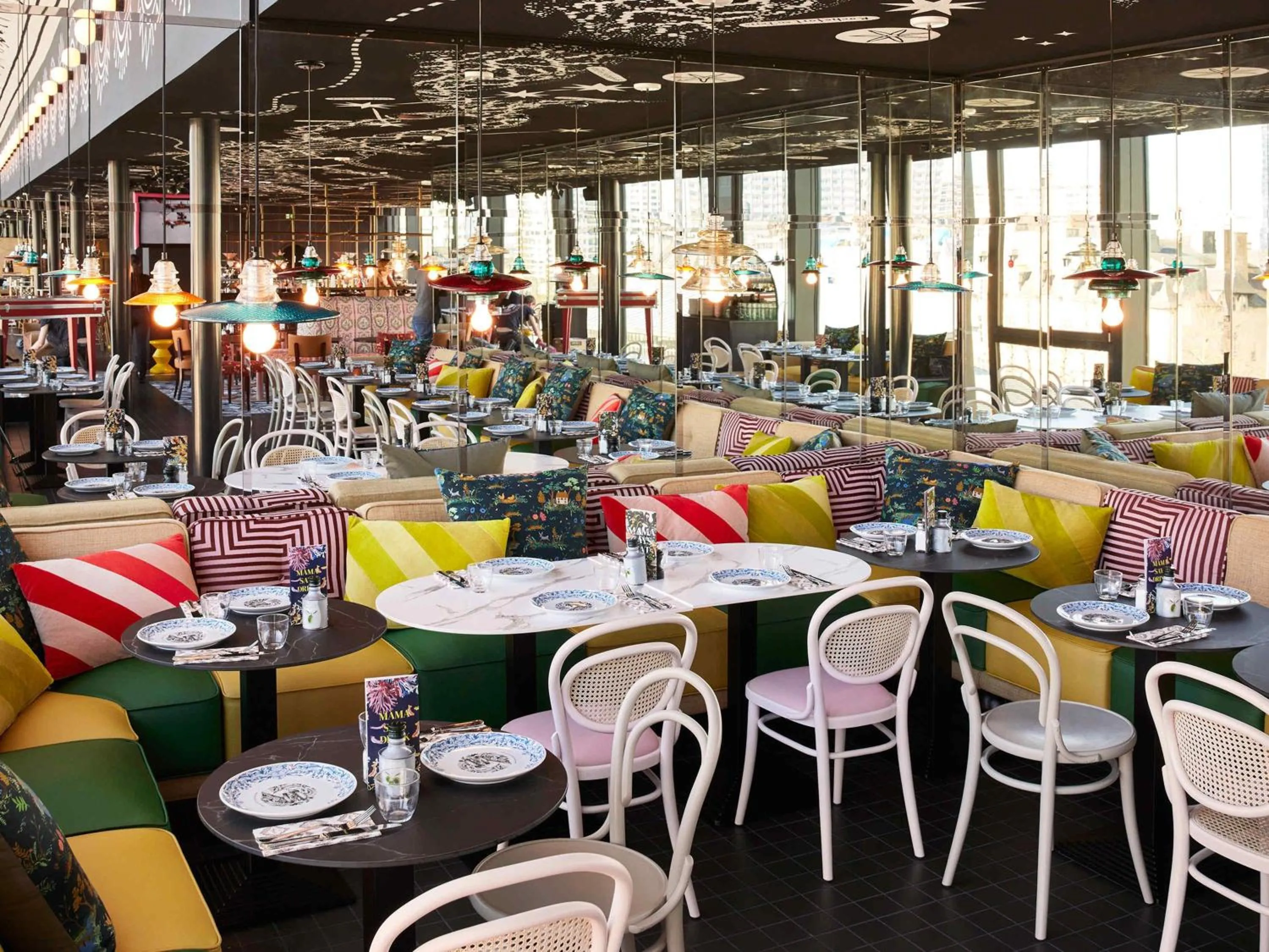 Restaurant/places to eat in Mama Shelter Rennes