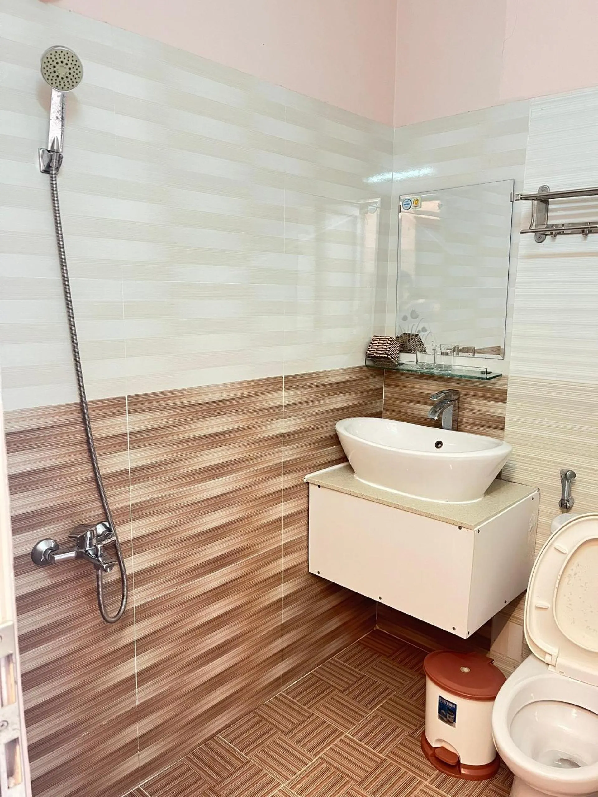 New Sleep in Dalat Hostel