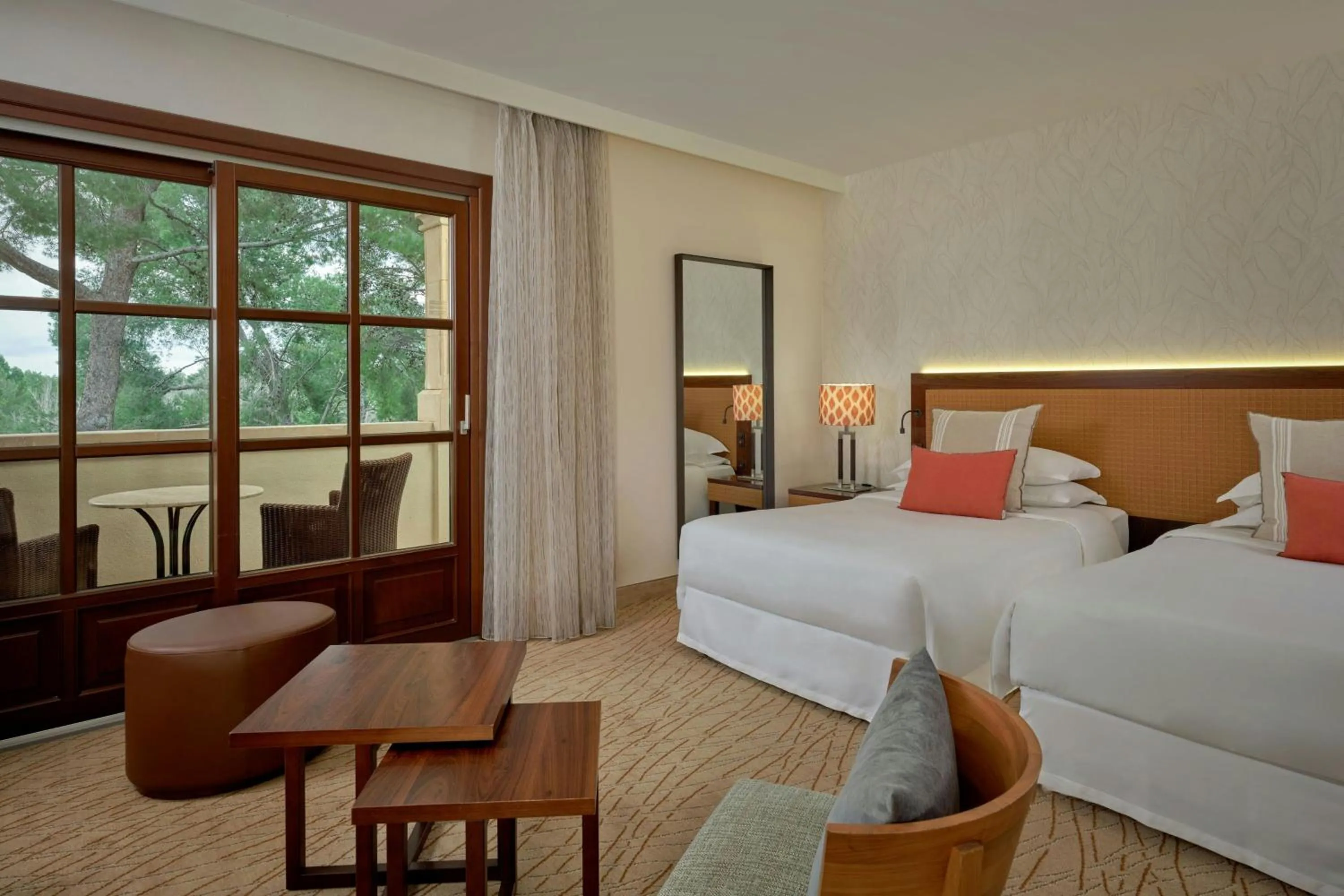 Photo of the whole room, Bed in Sheraton Mallorca Arabella Golf Hotel