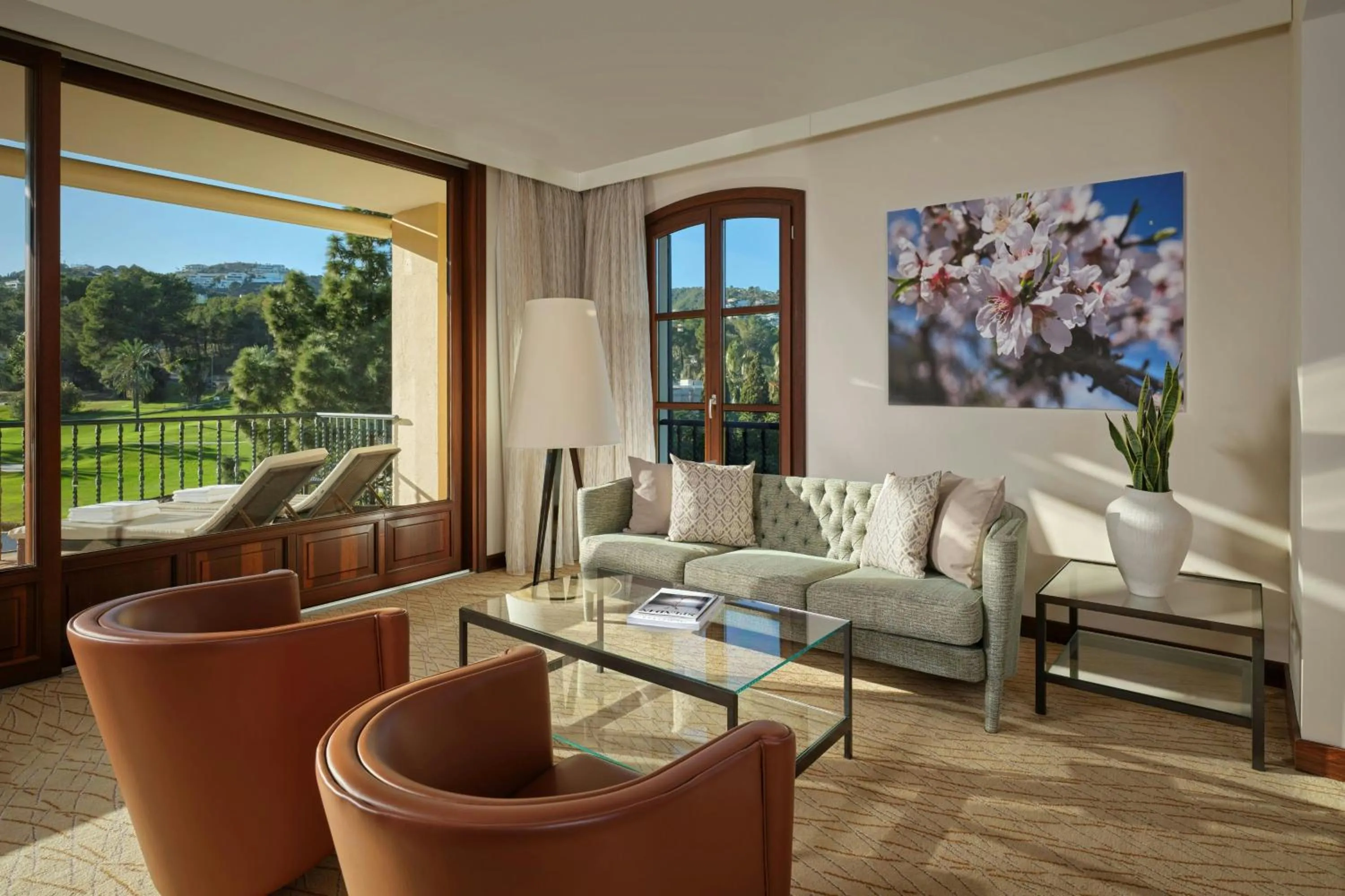 Living room in Sheraton Mallorca Arabella Golf Hotel