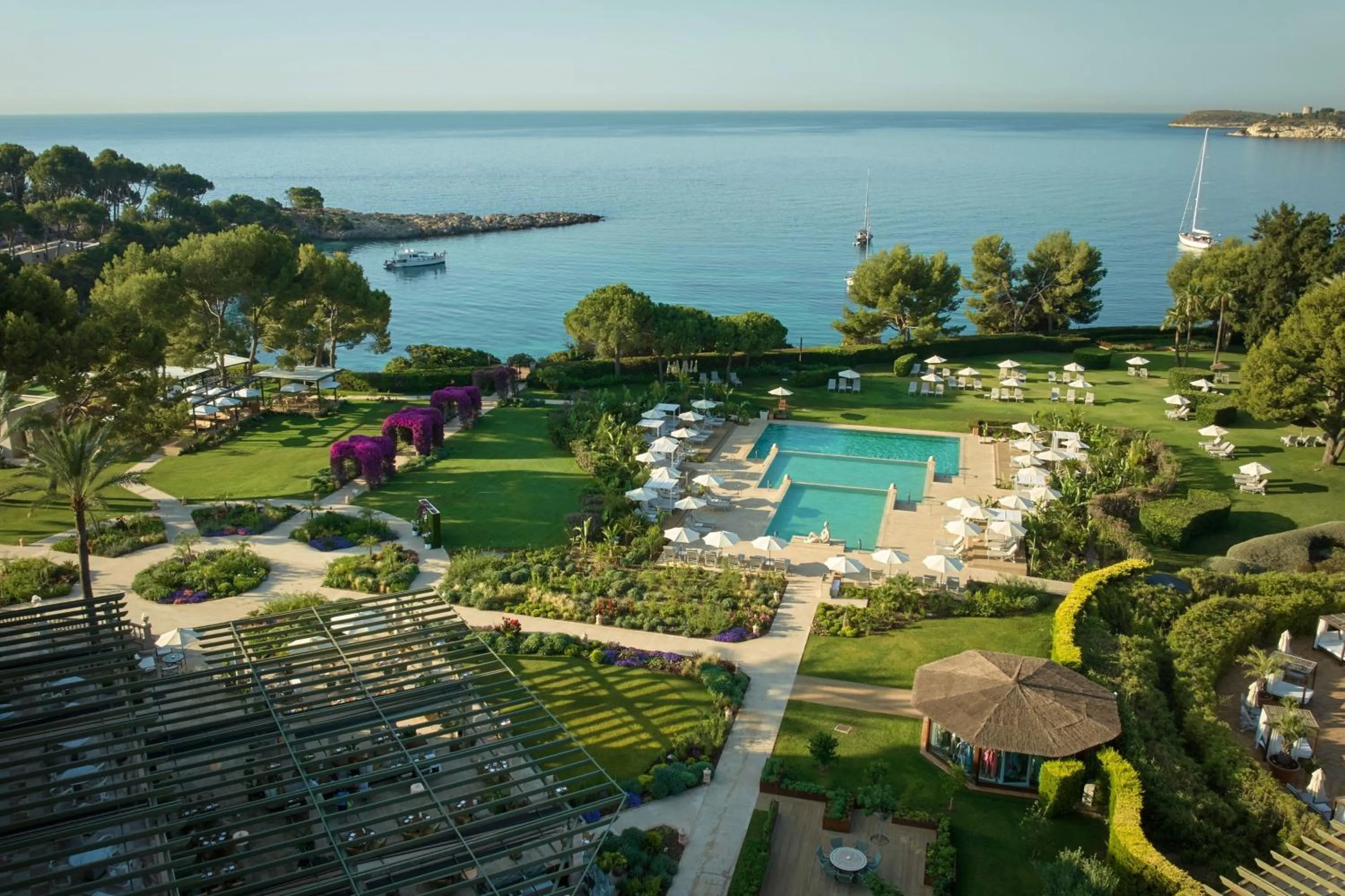 Swimming pool in The St. Regis Mardavall Mallorca Resort