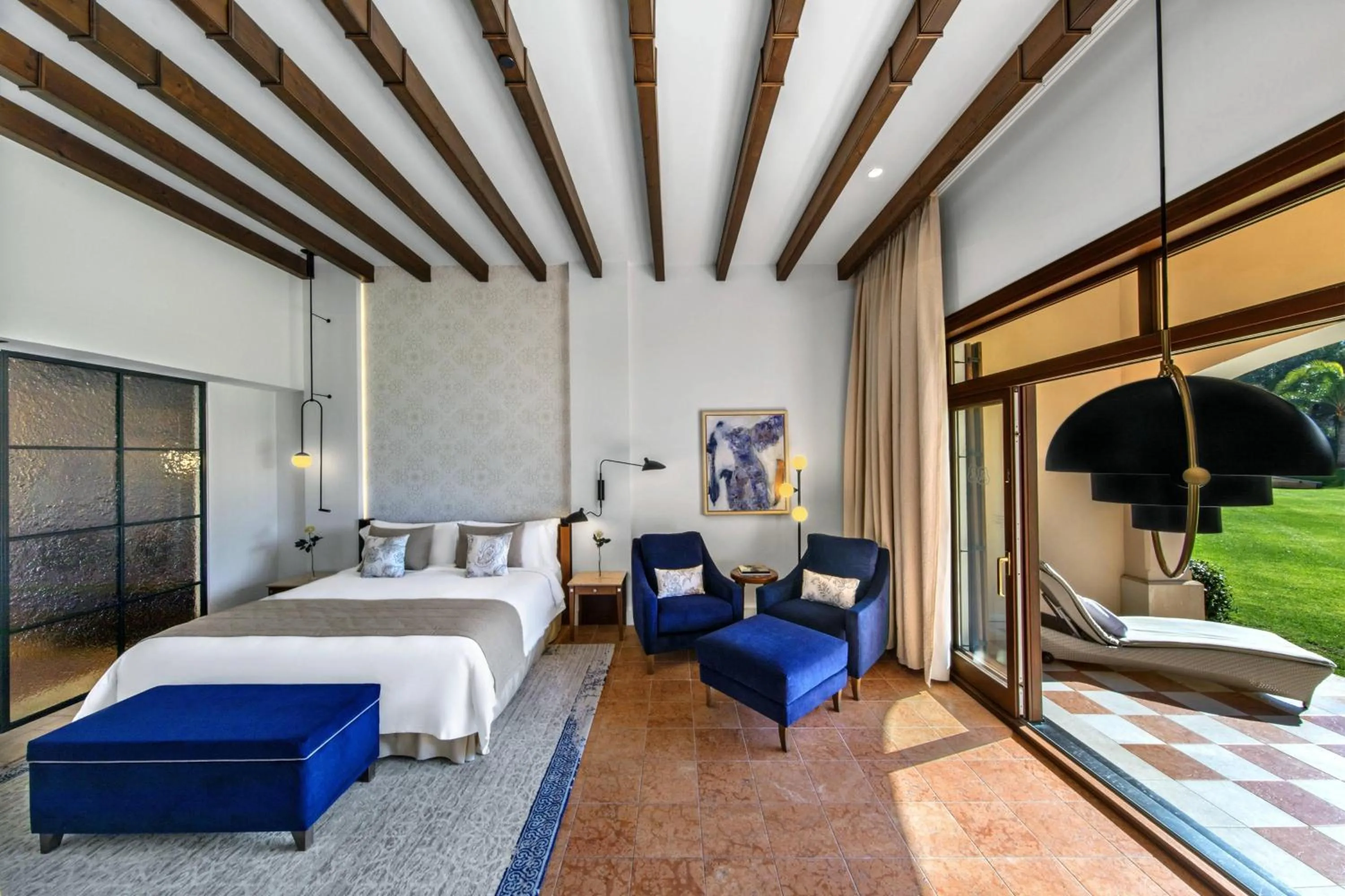 Bedroom, Bed in The St. Regis Mardavall Mallorca Resort