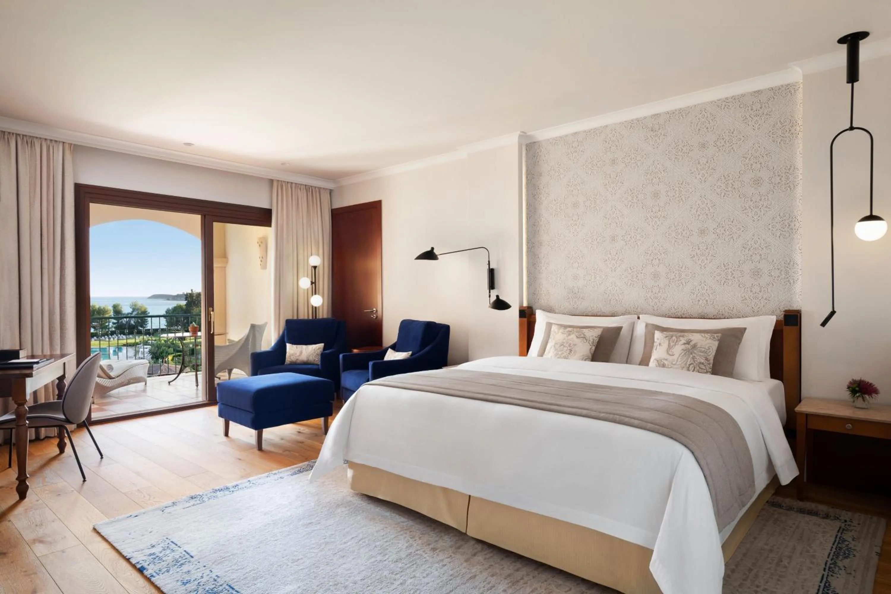 Photo of the whole room, Bed in The St. Regis Mardavall Mallorca Resort