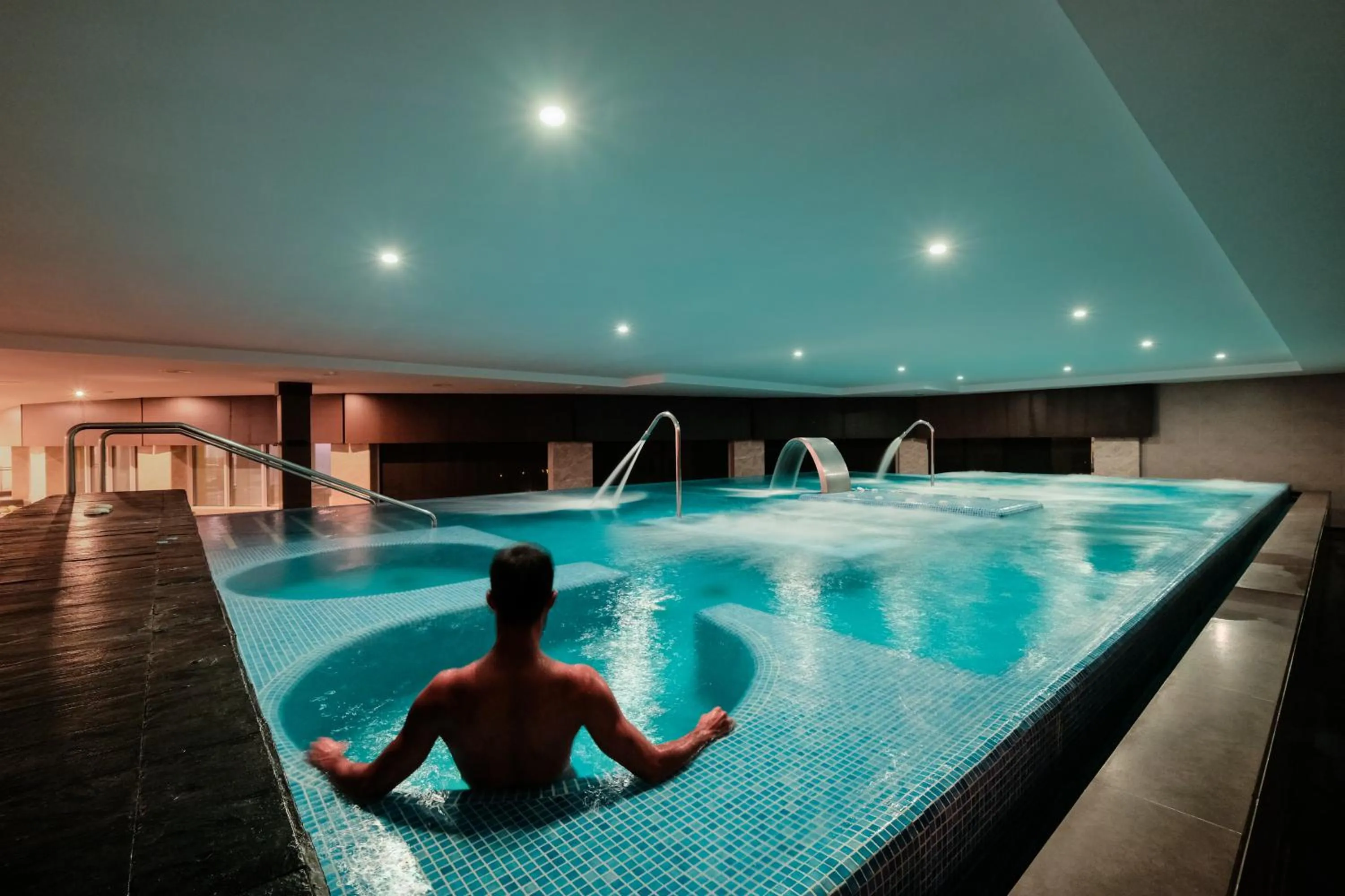 Spa and wellness centre/facilities in Hotel Envia Almería Spa & Golf