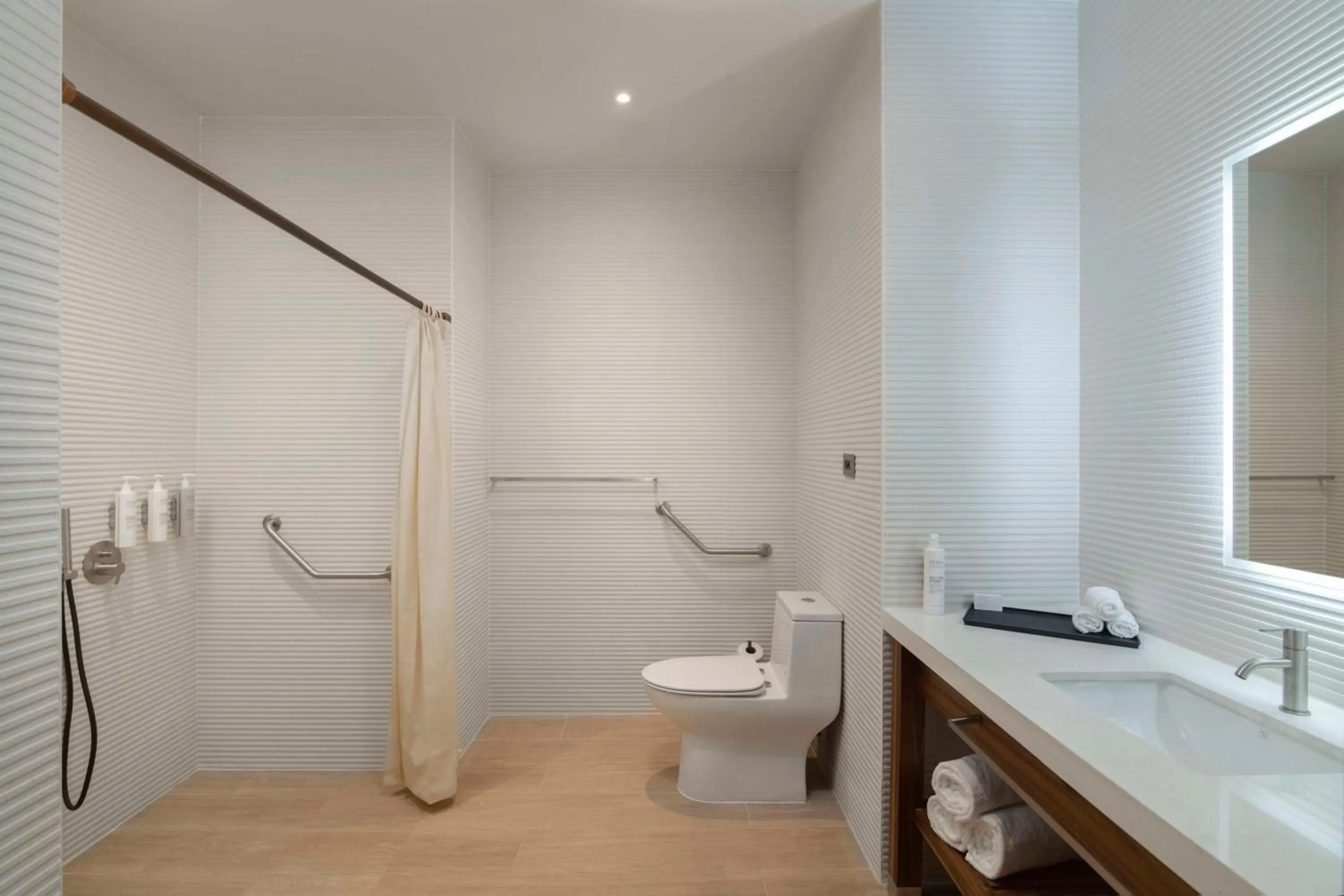 Bathroom in Hilton Garden Inn La Romana