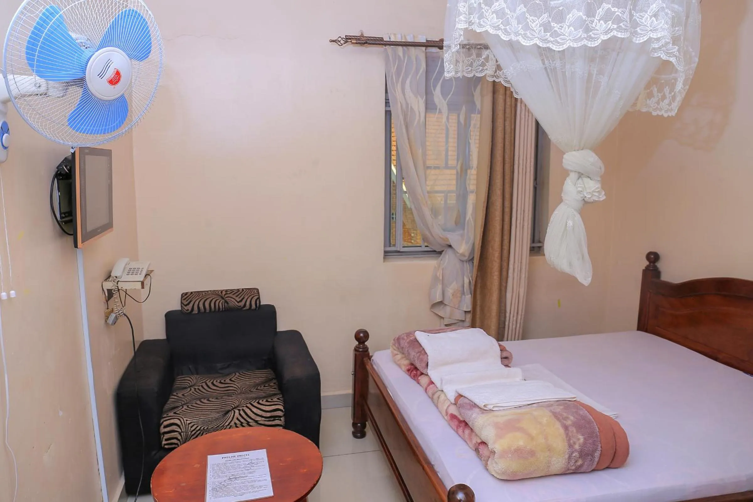 TV and multimedia, Bed in Precise Motel