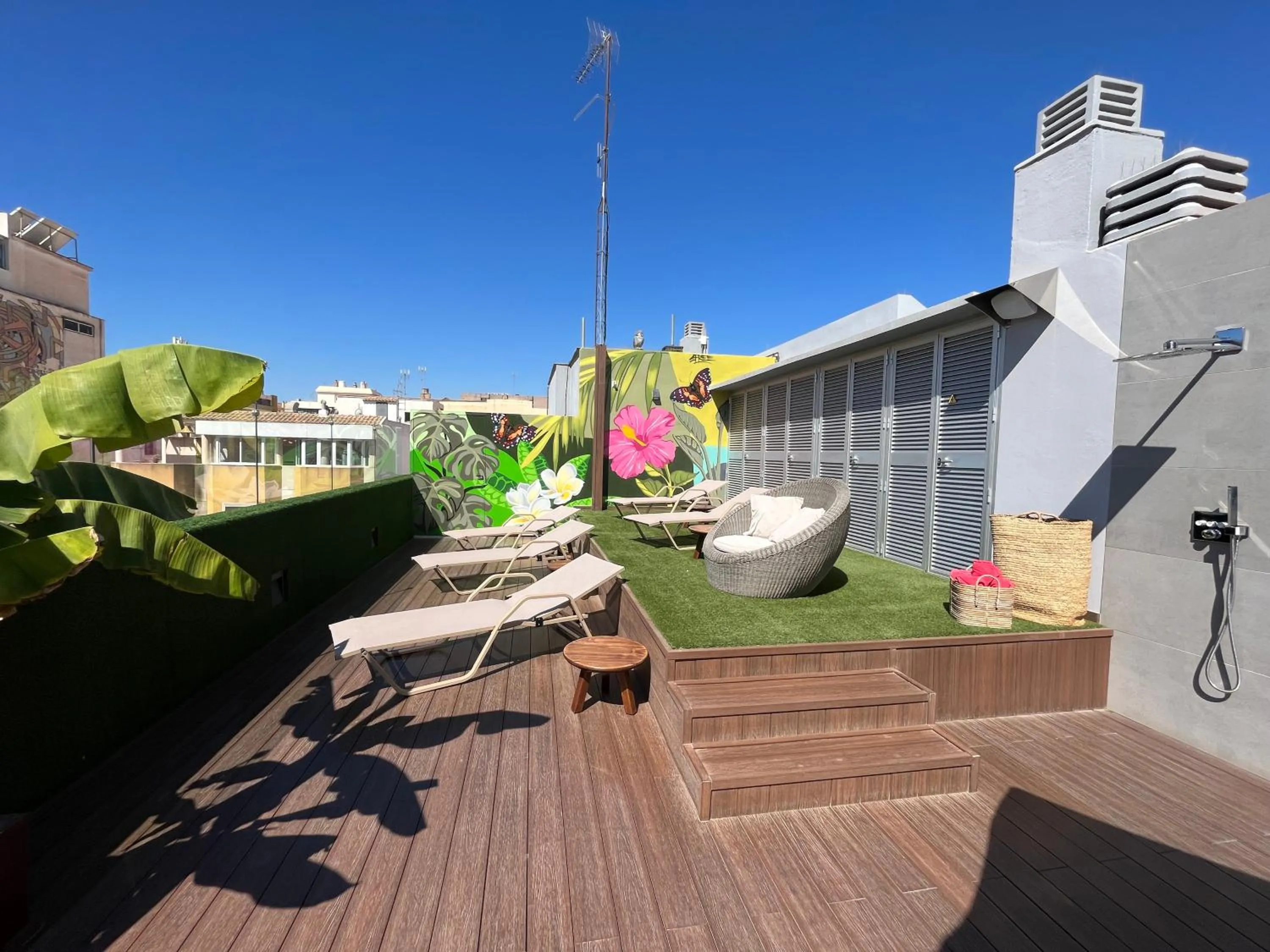 Property building in Mariposa Hotel Malaga