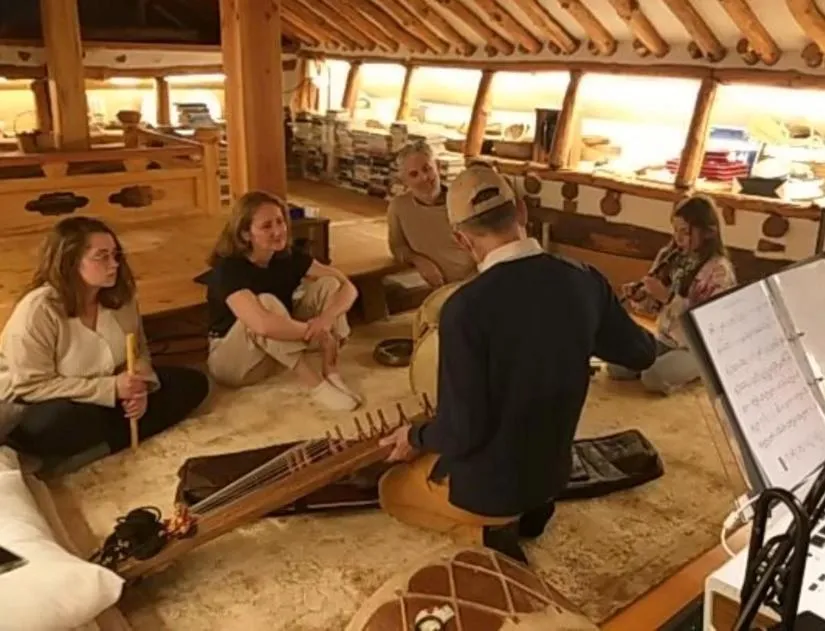 Evening entertainment in HanokInn