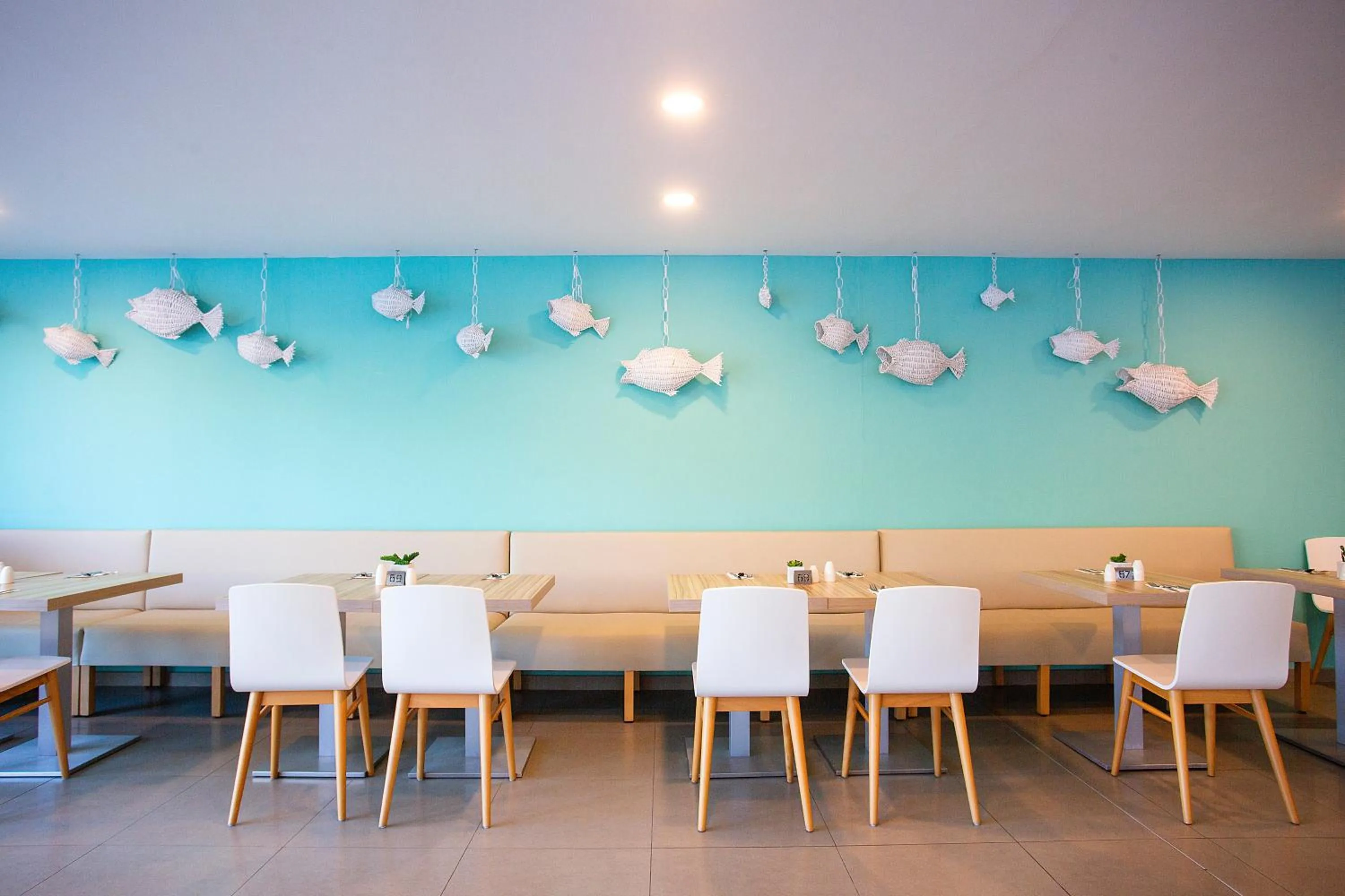 Restaurant/places to eat in BQ Sarah -Adults Only