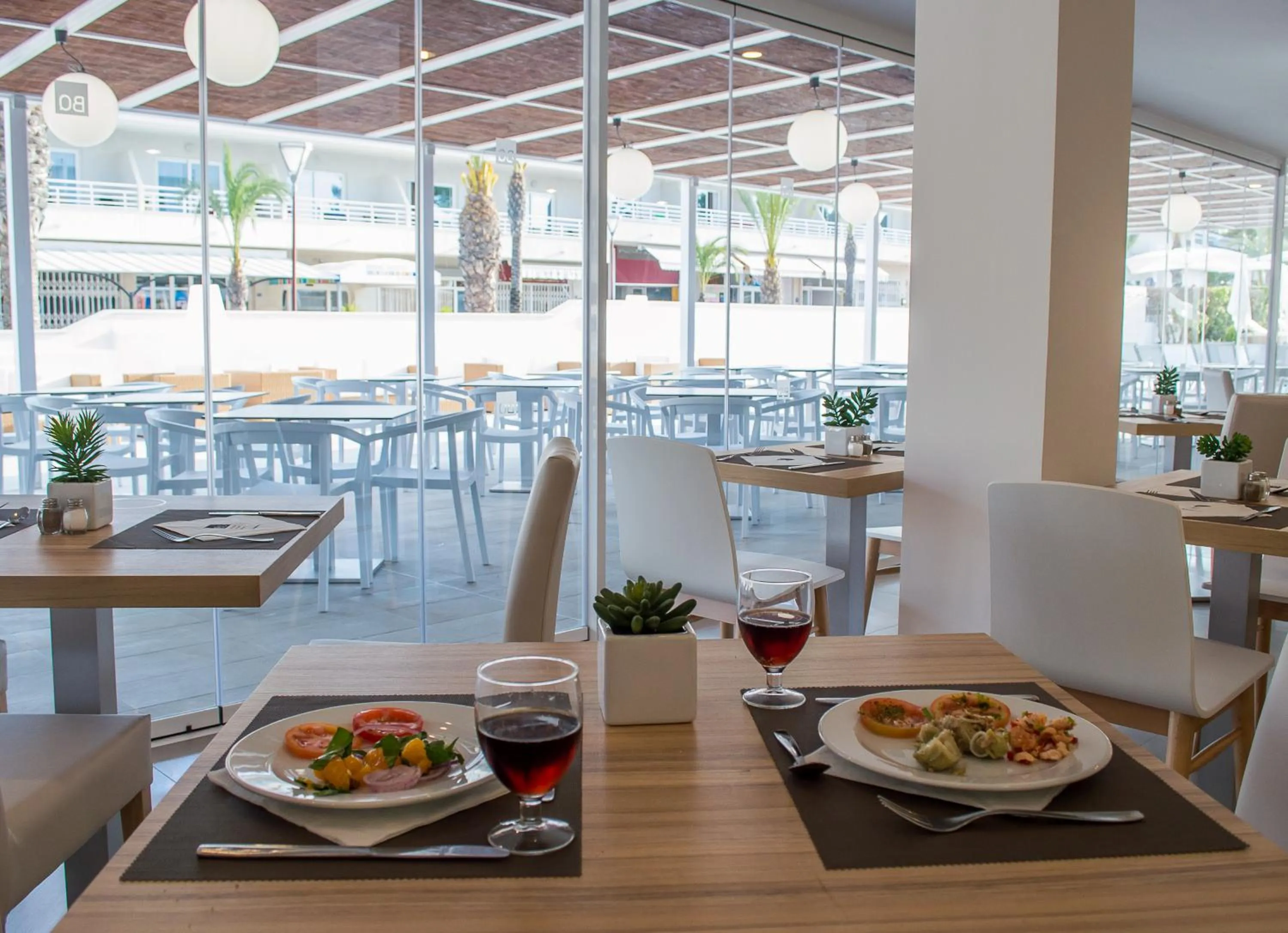 Buffet breakfast in BQ Sarah -Adults Only