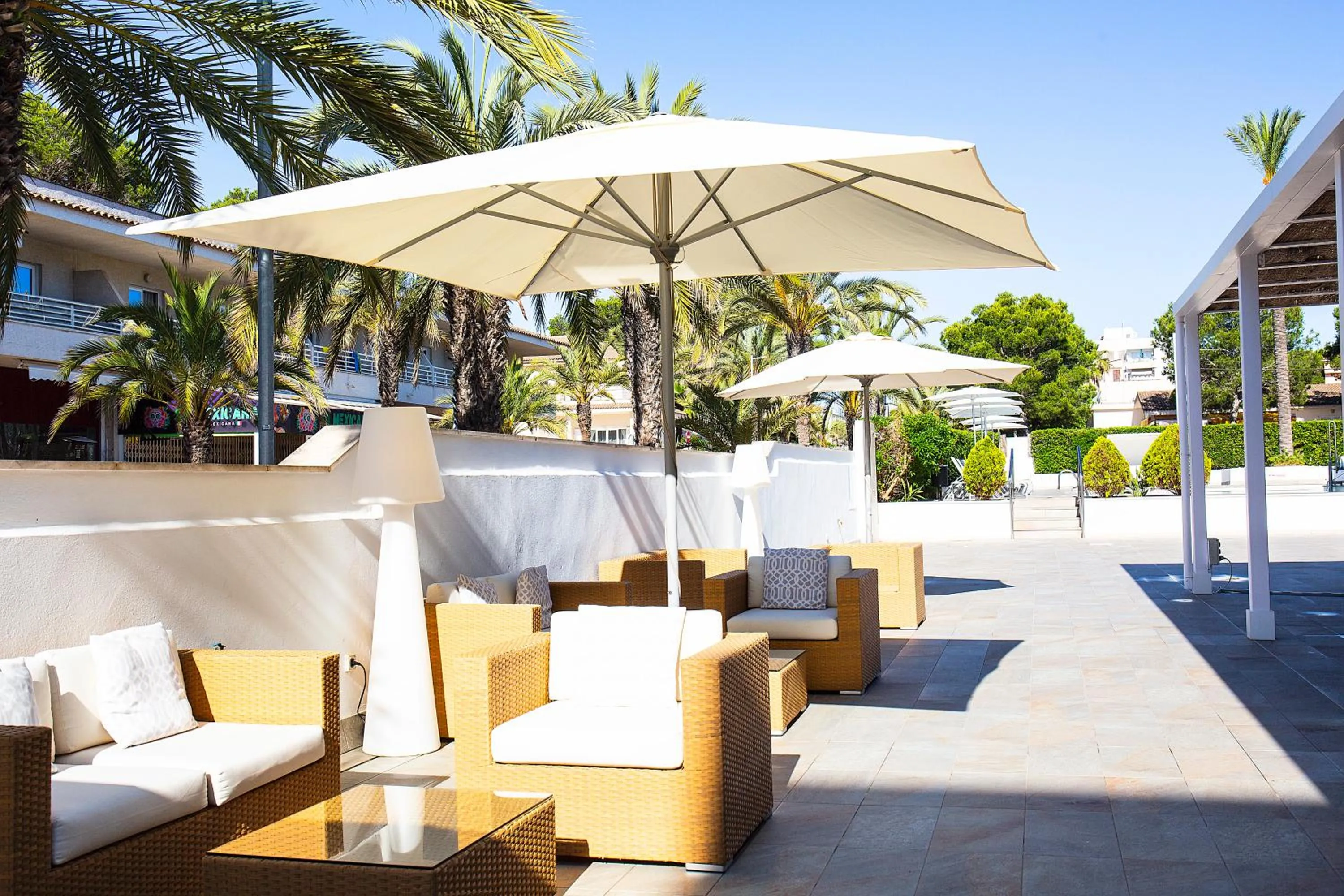 Seating area in BQ Sarah -Adults Only