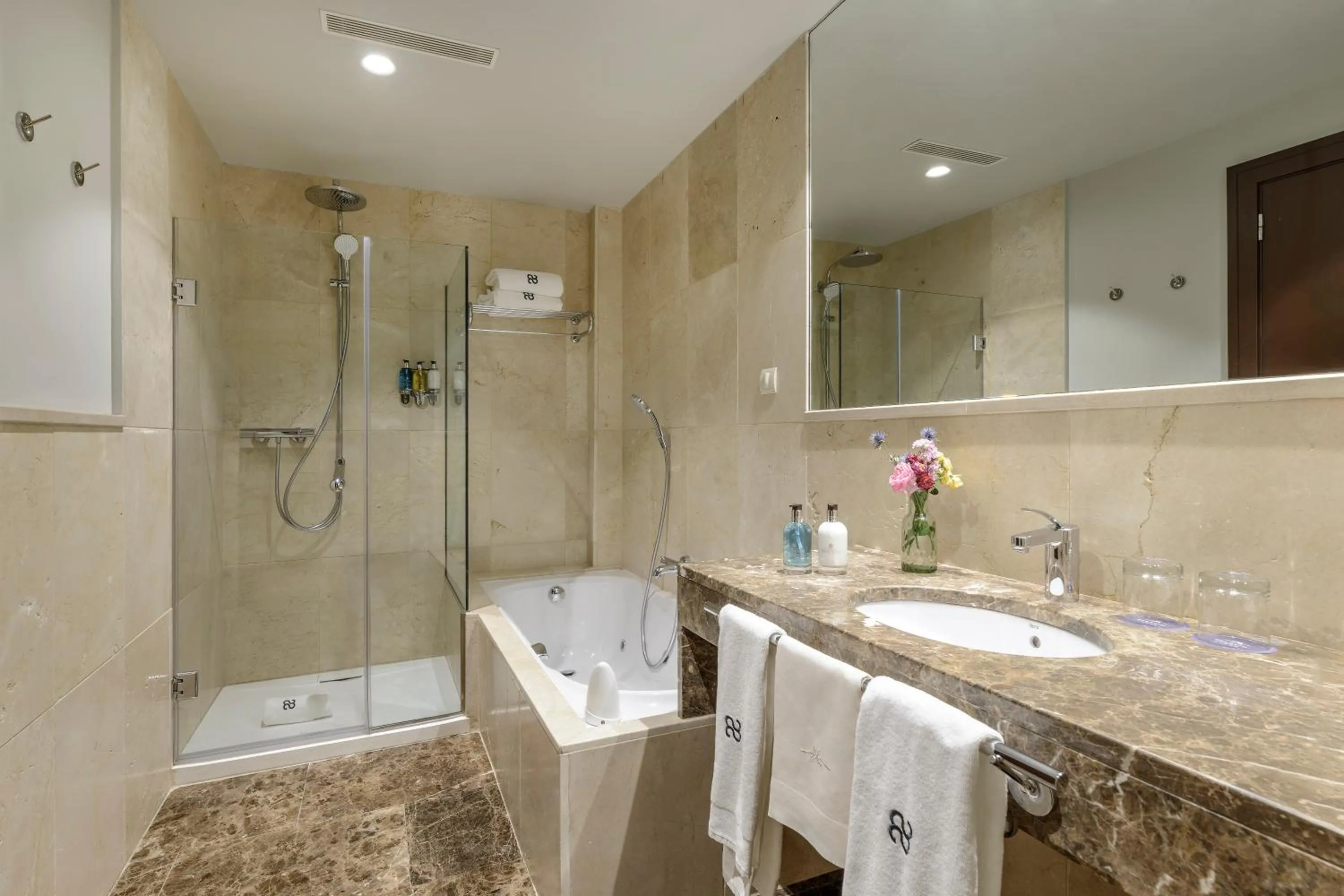 CoolRooms Palacio de Luces