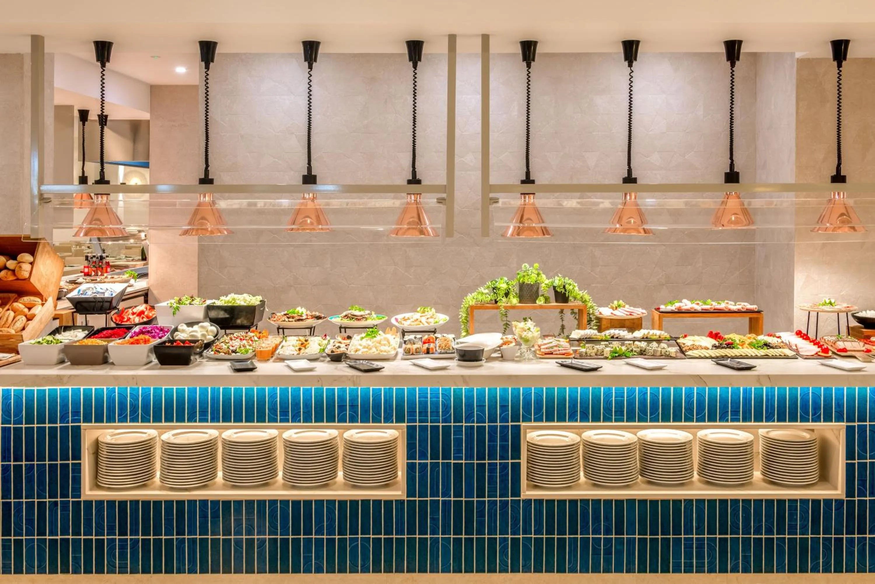 Restaurant/places to eat in Hotel Las Arenas Affiliated by Meliá