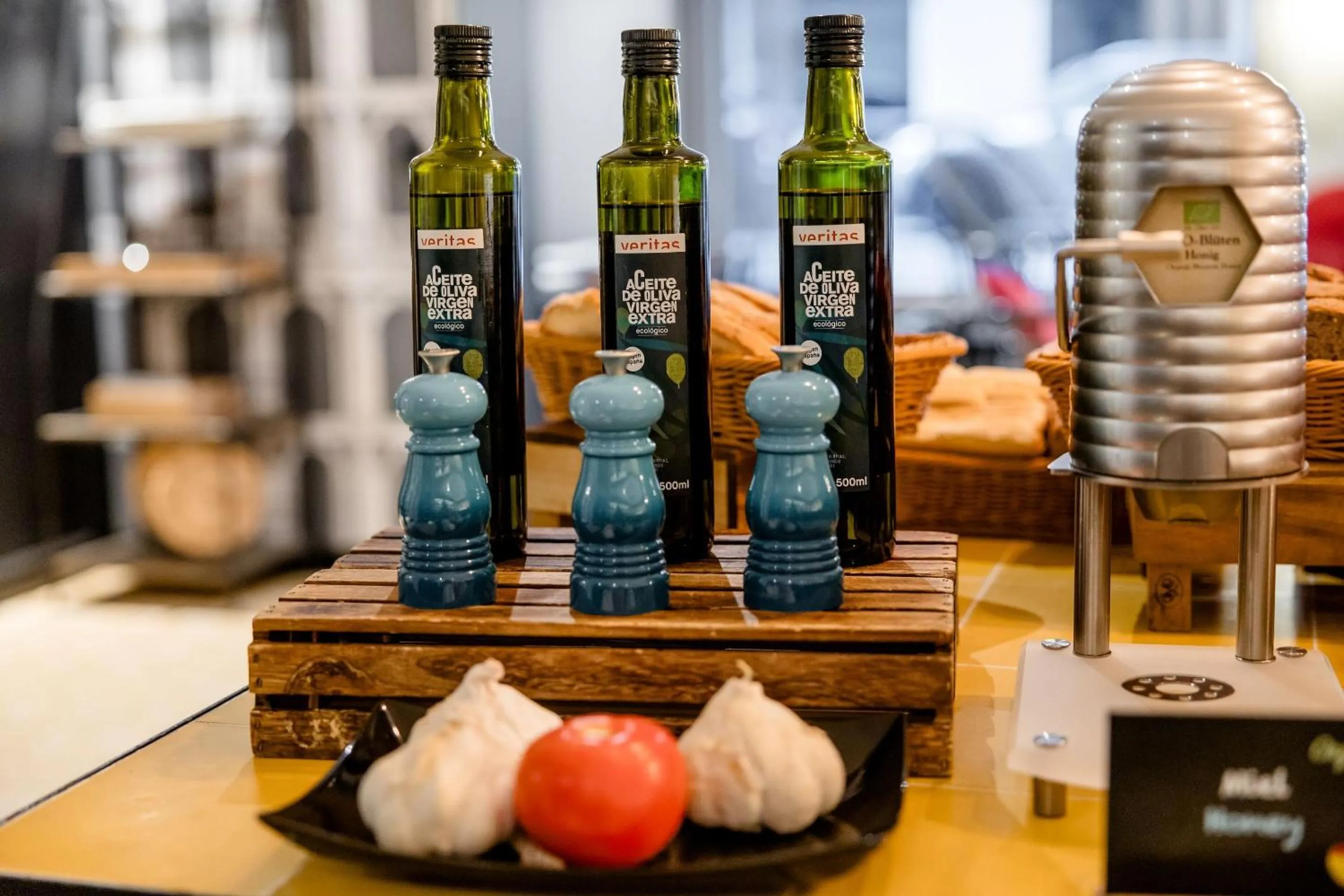 Buffet breakfast in Motel One Madrid-Plaza de España