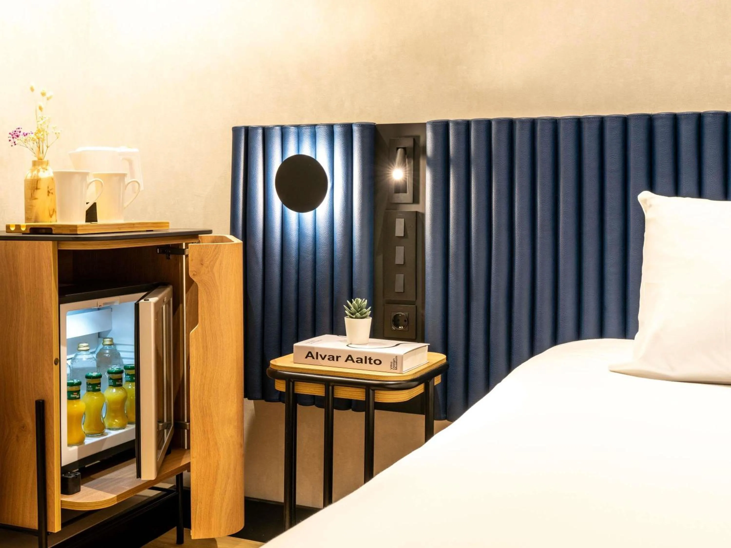 Bedroom in Pullman Madrid Airport & Feria